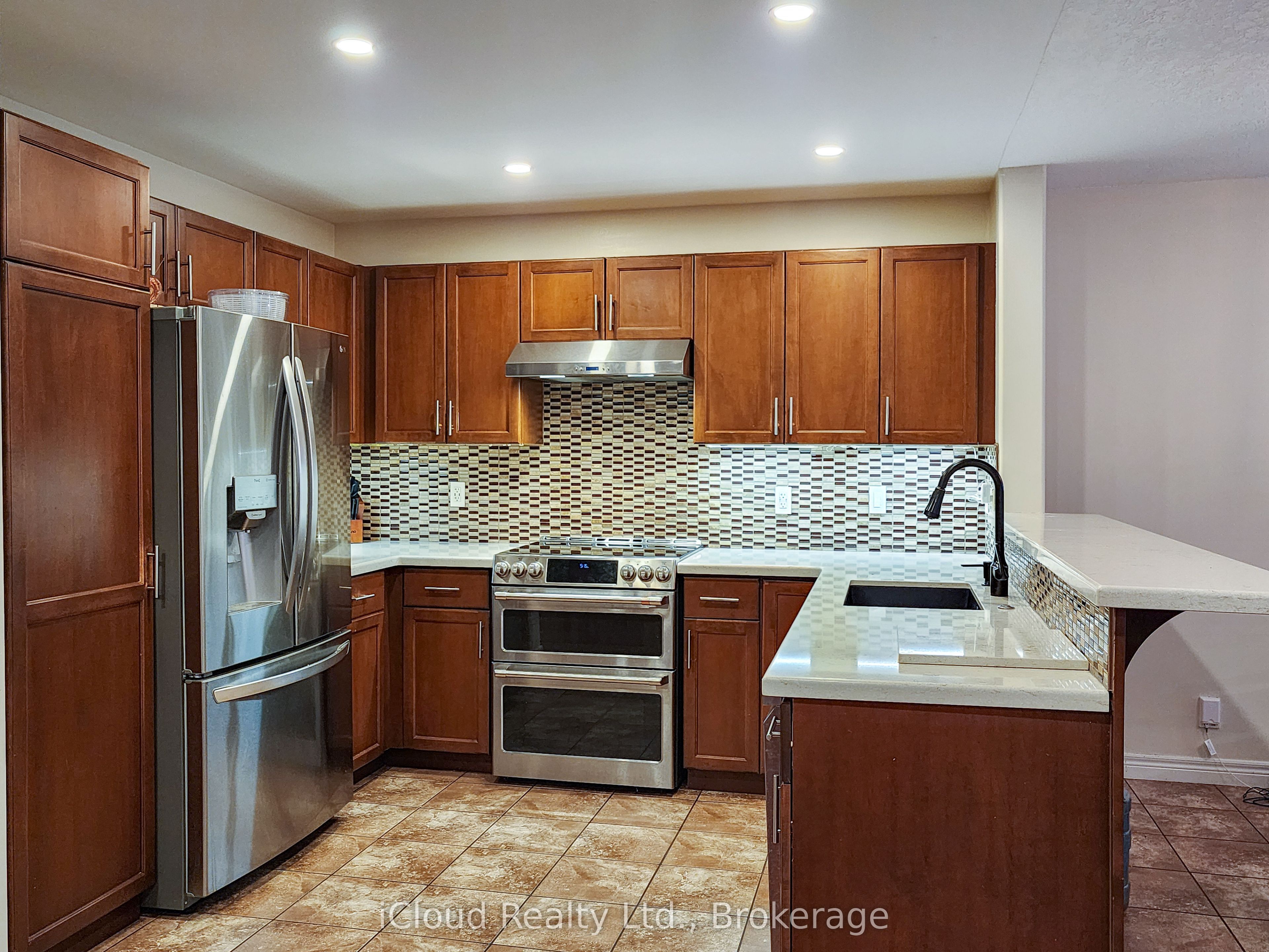 55 Magnificent Way, Hamilton, ON L0R 1C0 photo 5
