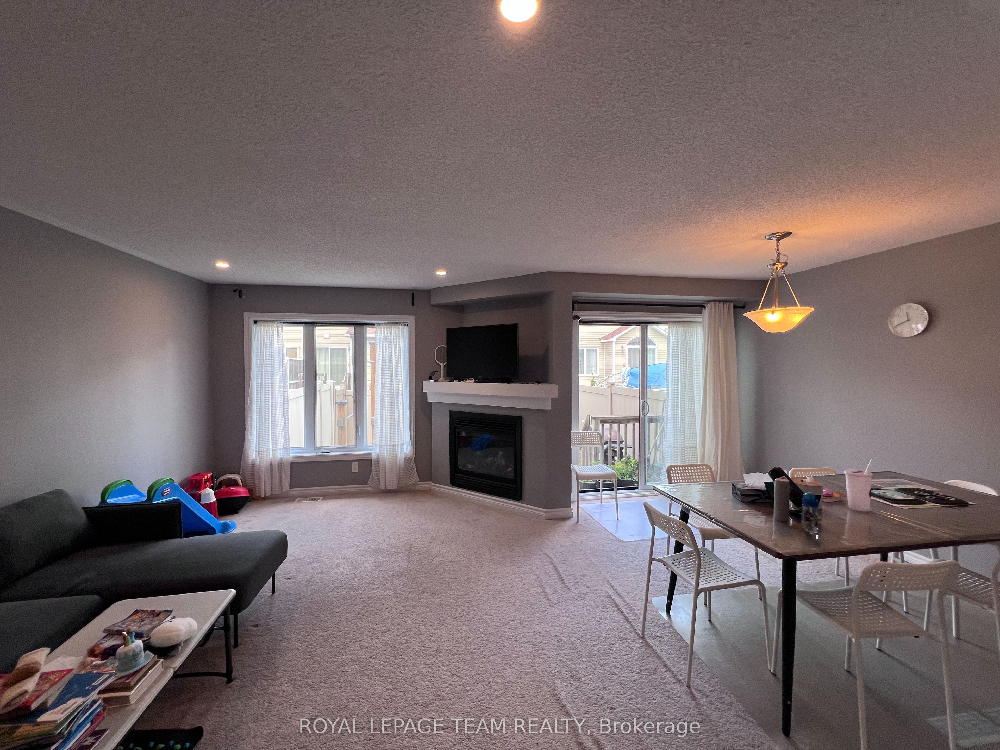 450 Silverstone Way, Barrhaven, ON K2J 5X4 photo 4
