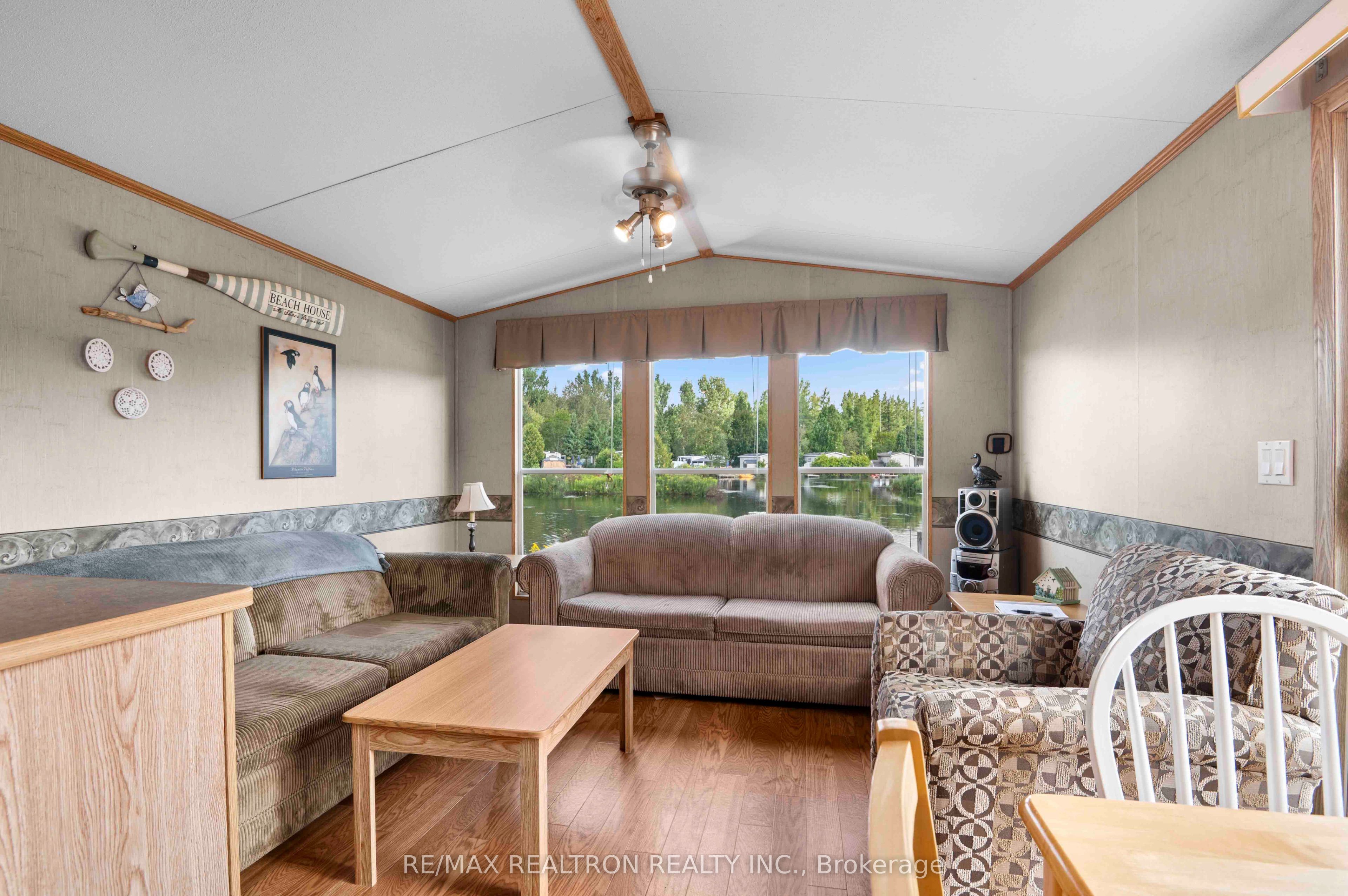 7489 SIDEROAD 5 E T102, Wellington North, ON N0G 2L0 photo 5