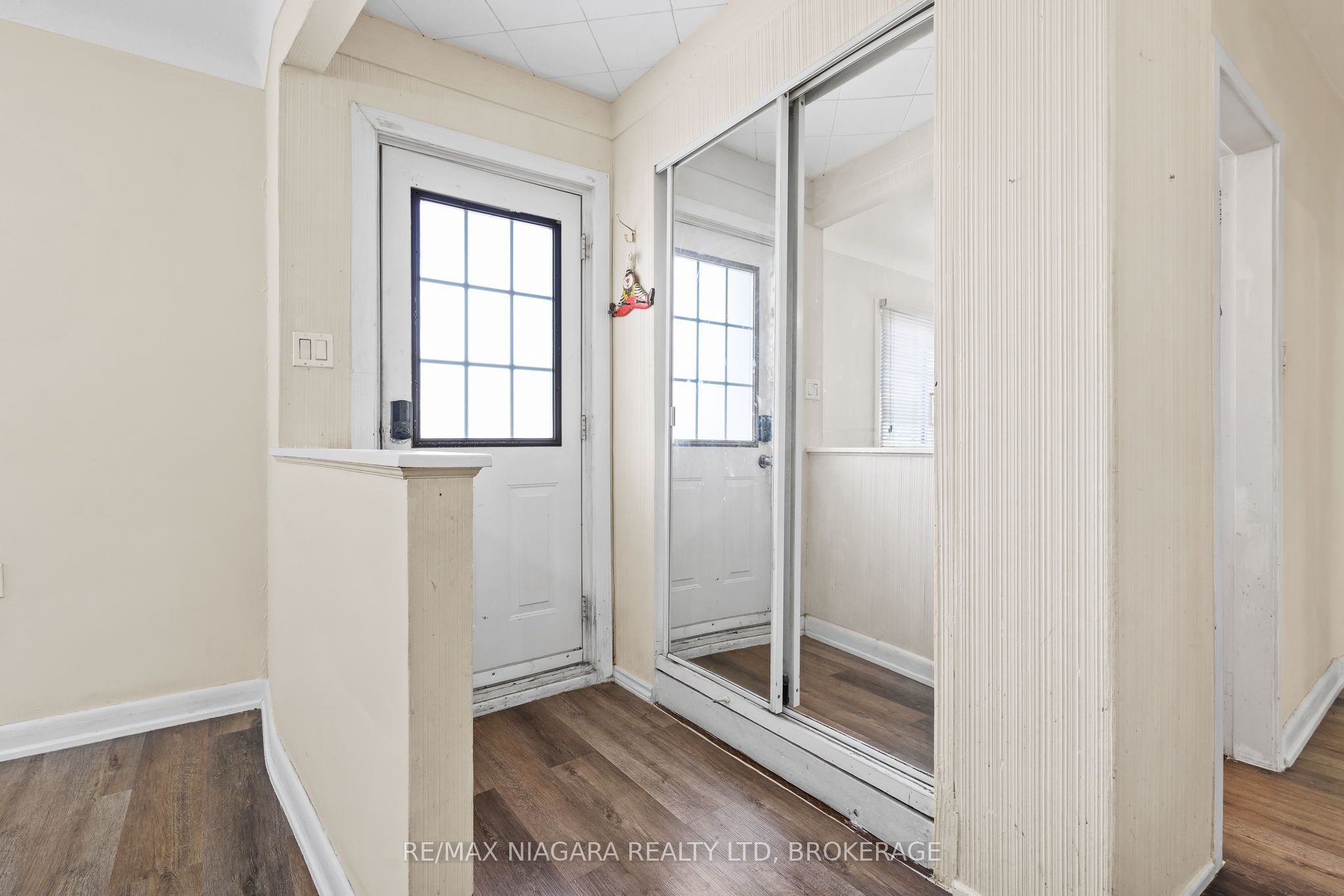 73 Hillview Road UPPER, St. Catharines, ON L2S 1S8 photo 3