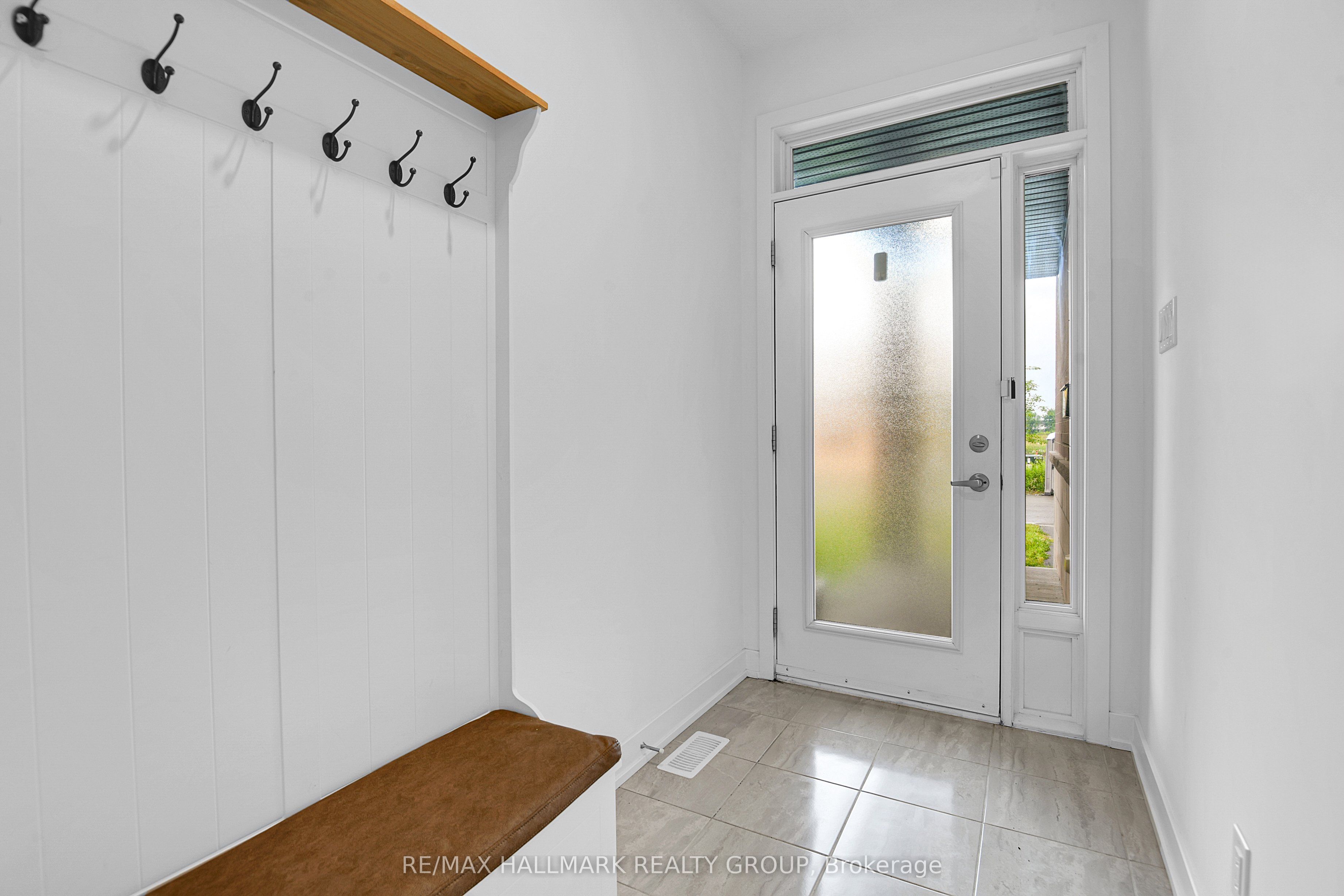 23 Peony Lane, Blossom Park - Airport and Area, ON K4M 0M3 photo 3