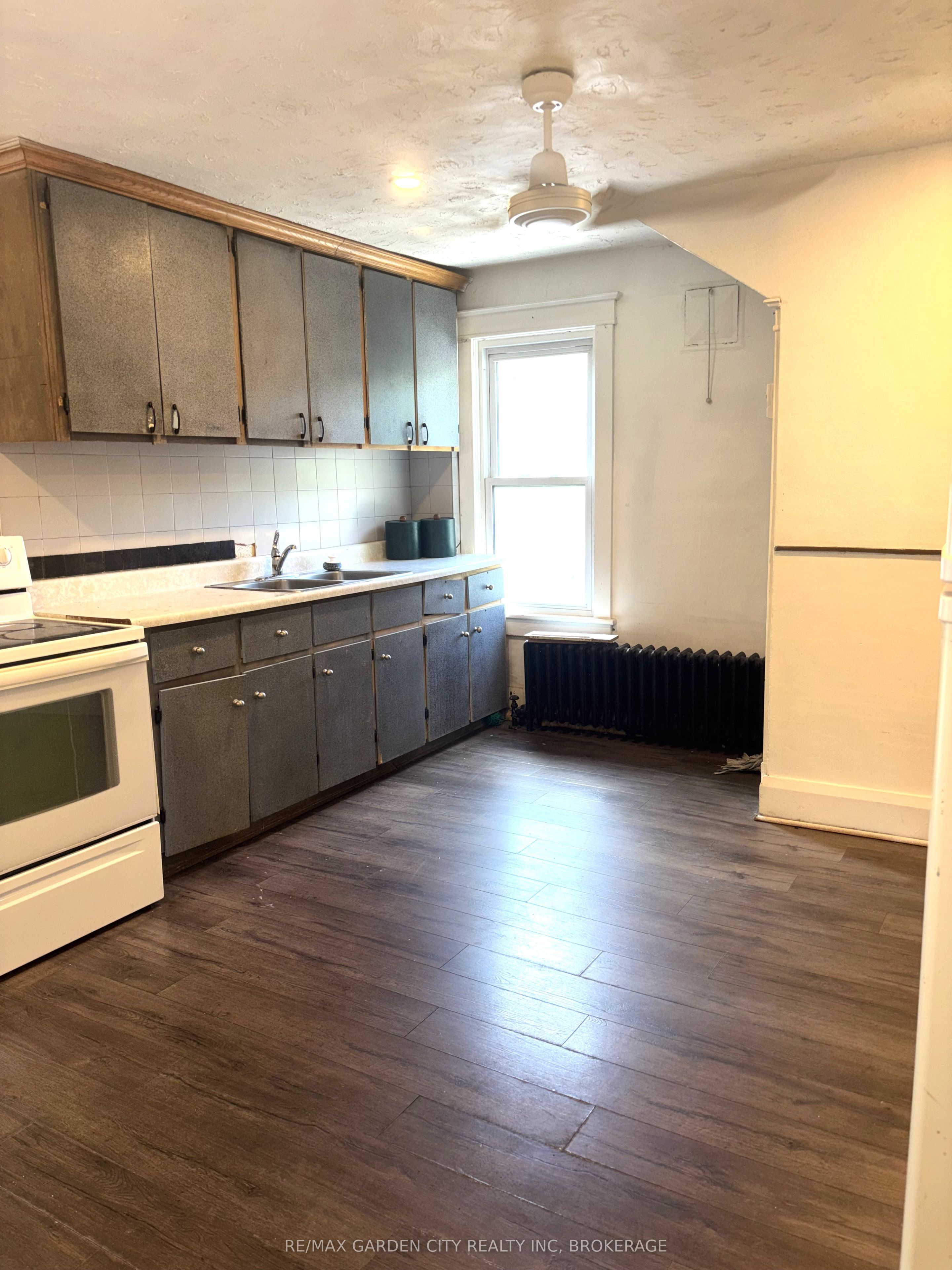 6165 BARKER Street 3, Niagara Falls, ON L2G 1Y5 photo 5
