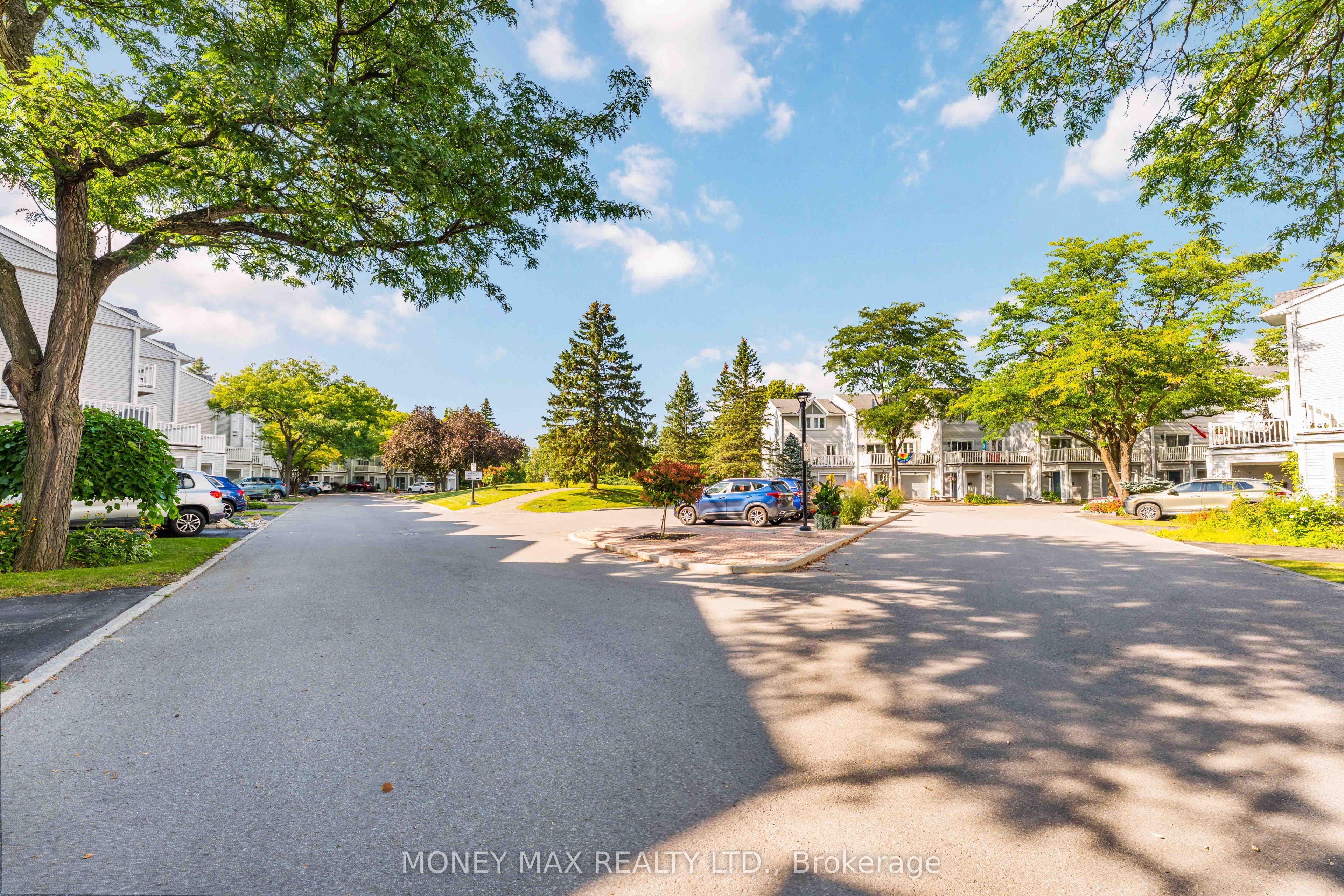 7 Forsyth Lane 4, Crystal Bay - Rocky Point - Bayshore, ON K2H 9H1 photo 2