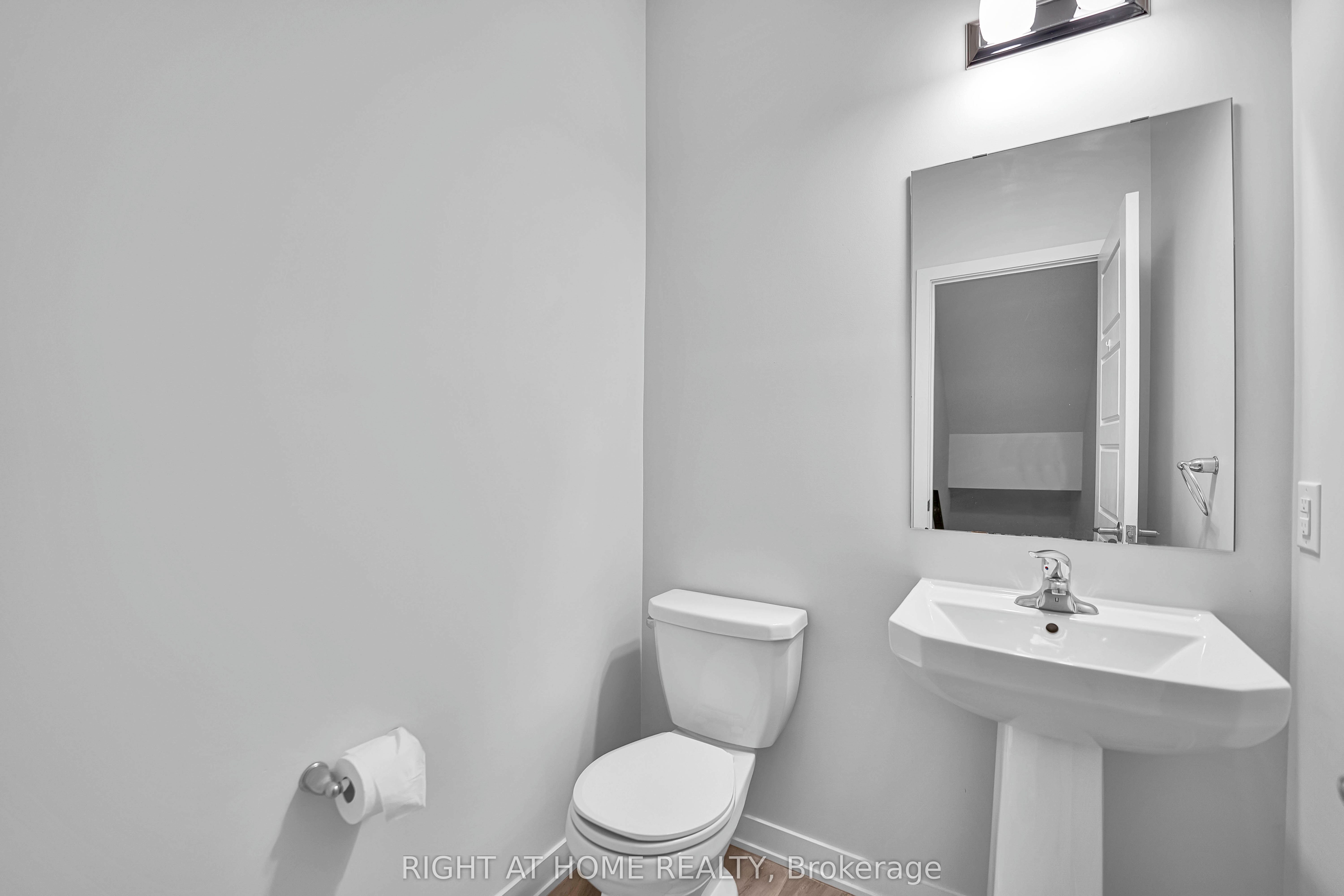 57 PLACETTE STITCH Mews, Stittsville - Munster - Richmond, ON K0A 2Z0 photo 4