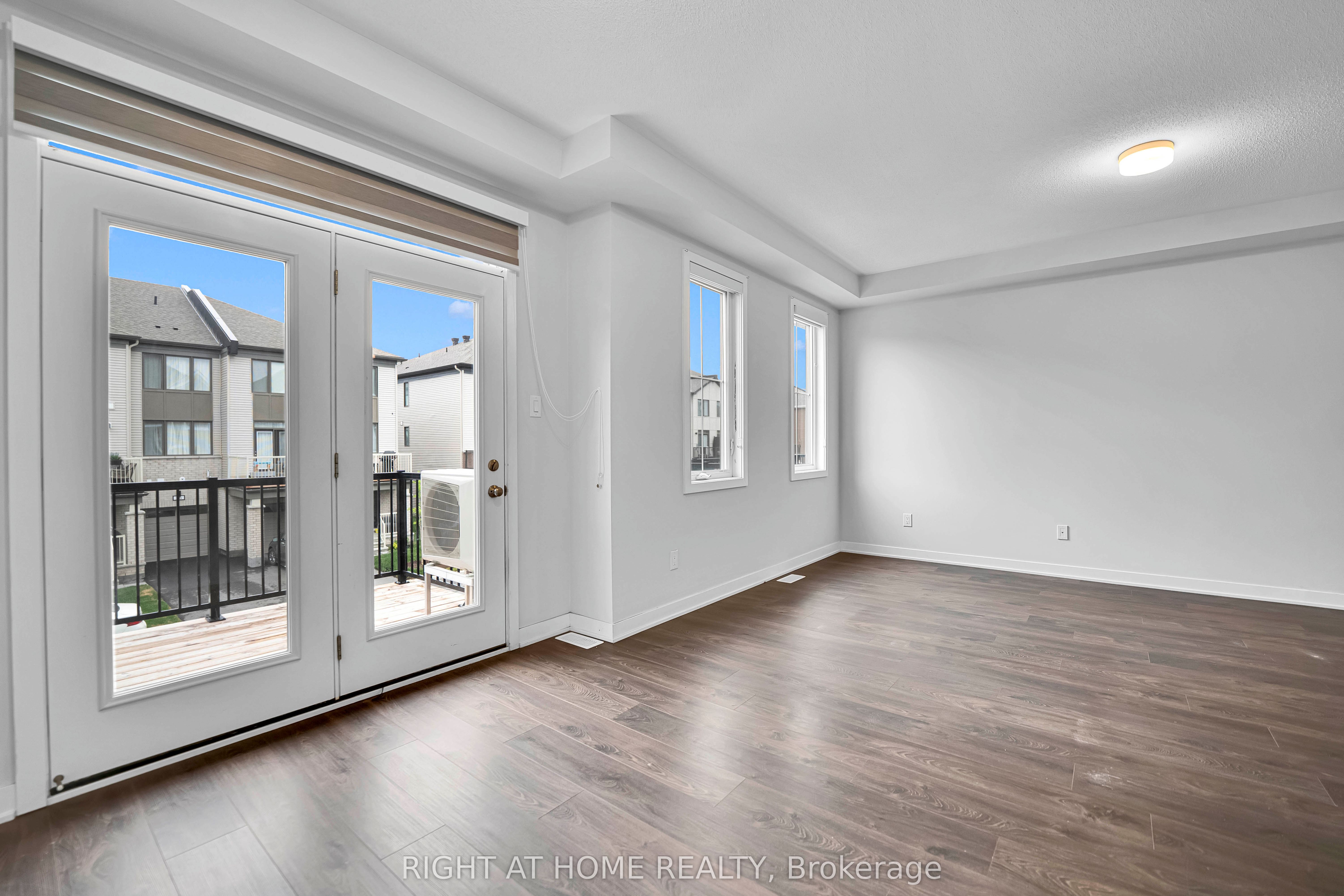 57 PLACETTE STITCH Mews, Stittsville - Munster - Richmond, ON K0A 2Z0 photo 5