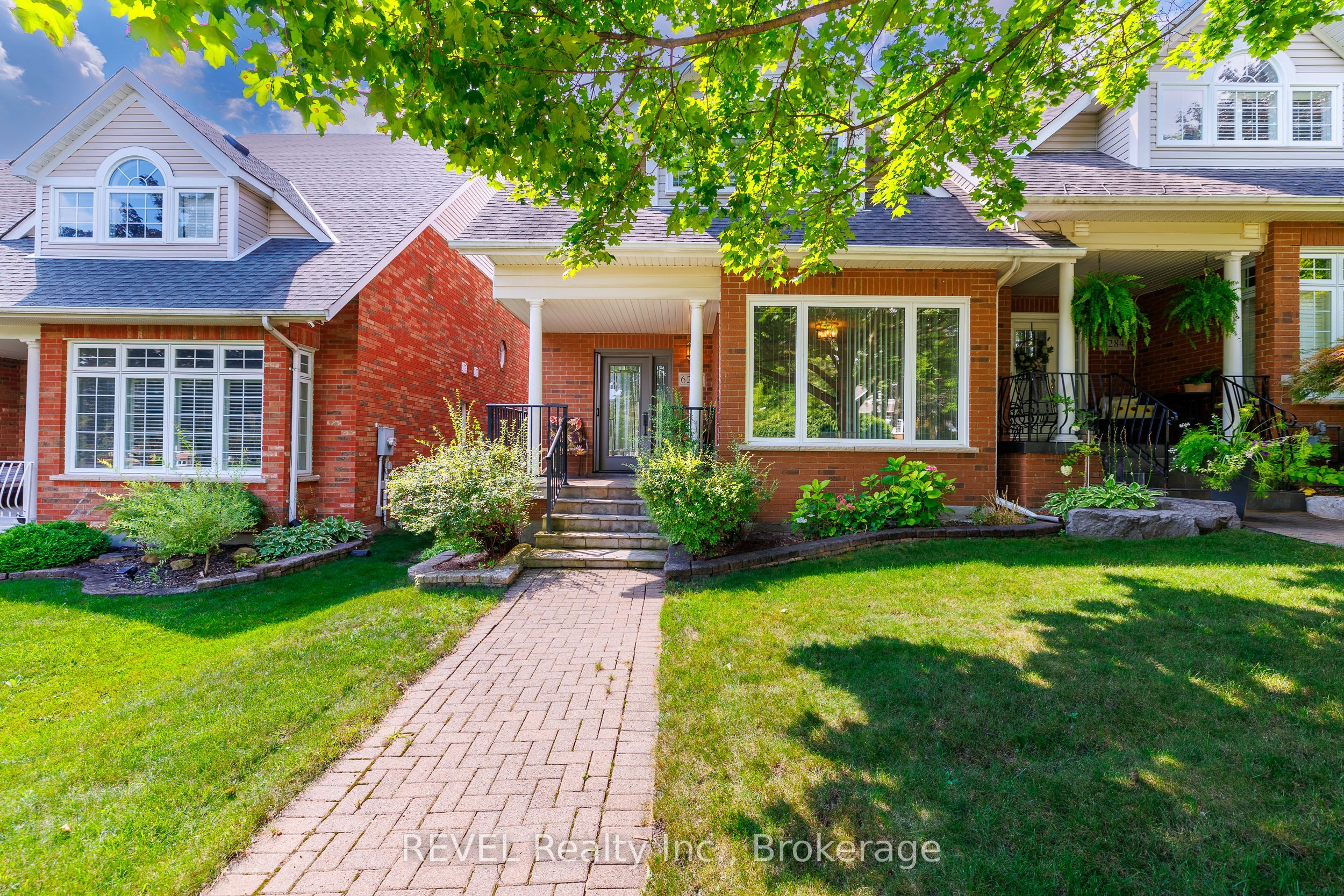 6280 Stonefield Park, Niagara Falls, ON L2J 4K1 photo 3