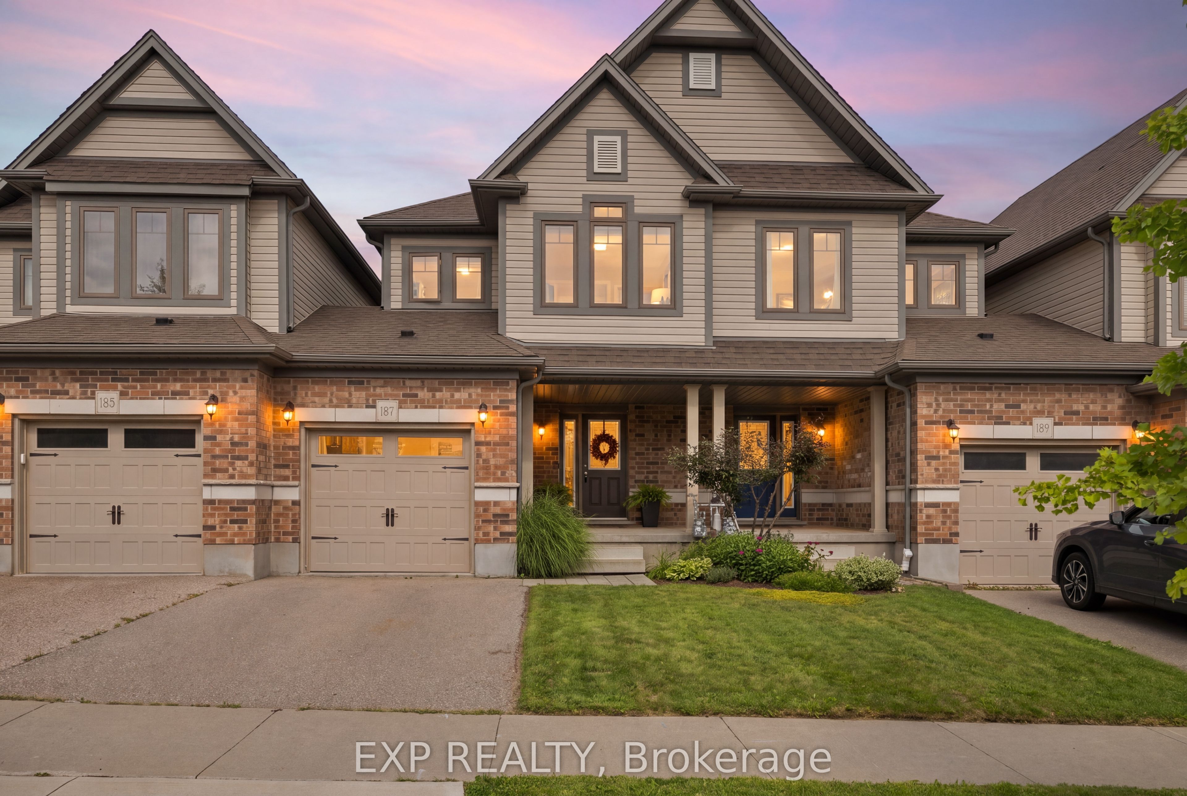 187 Eden Oak Trail, Kitchener, ON N2A 0H6