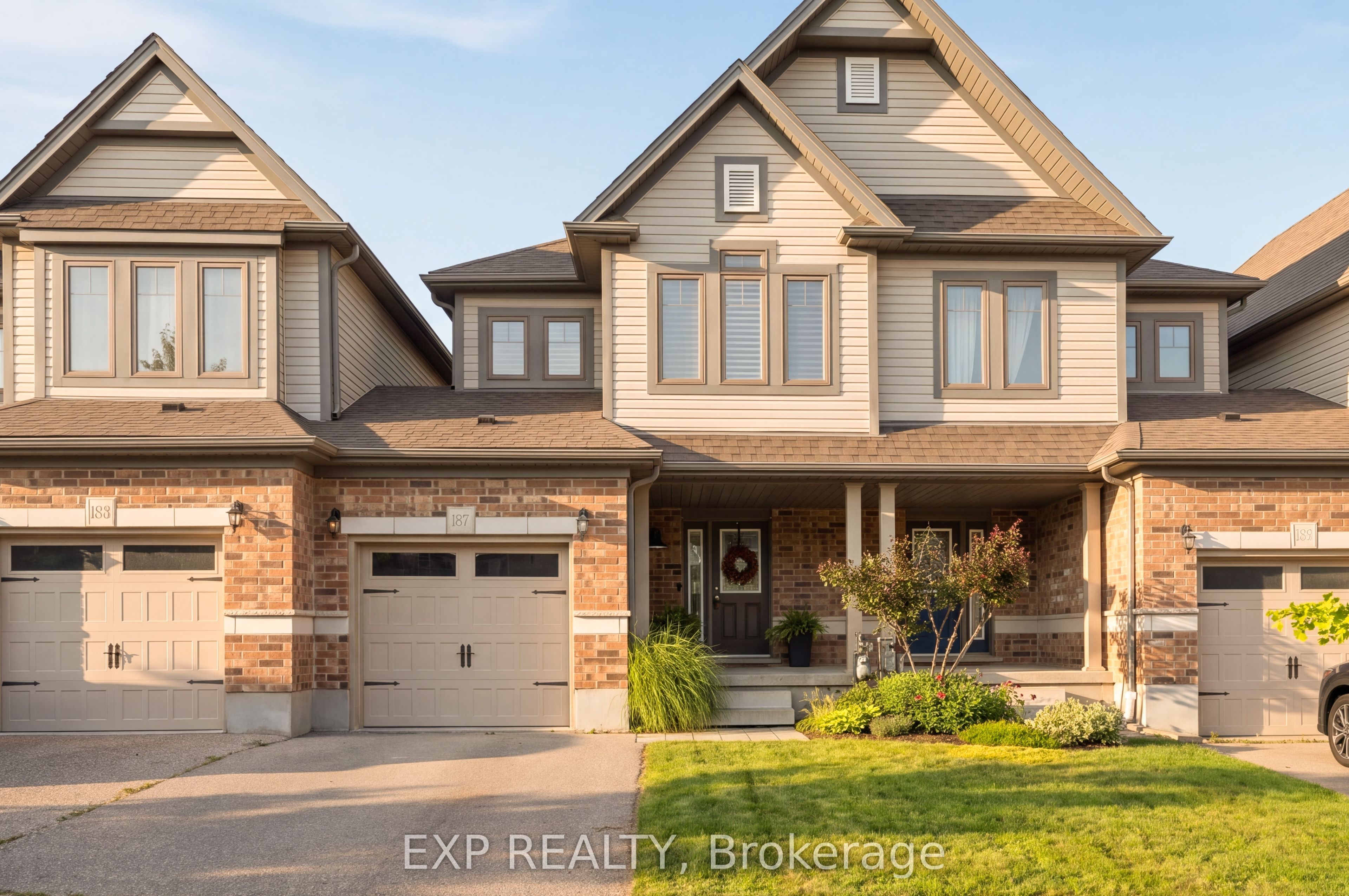 187 Eden Oak Trail, Kitchener, ON N2A 0H6 photo 2