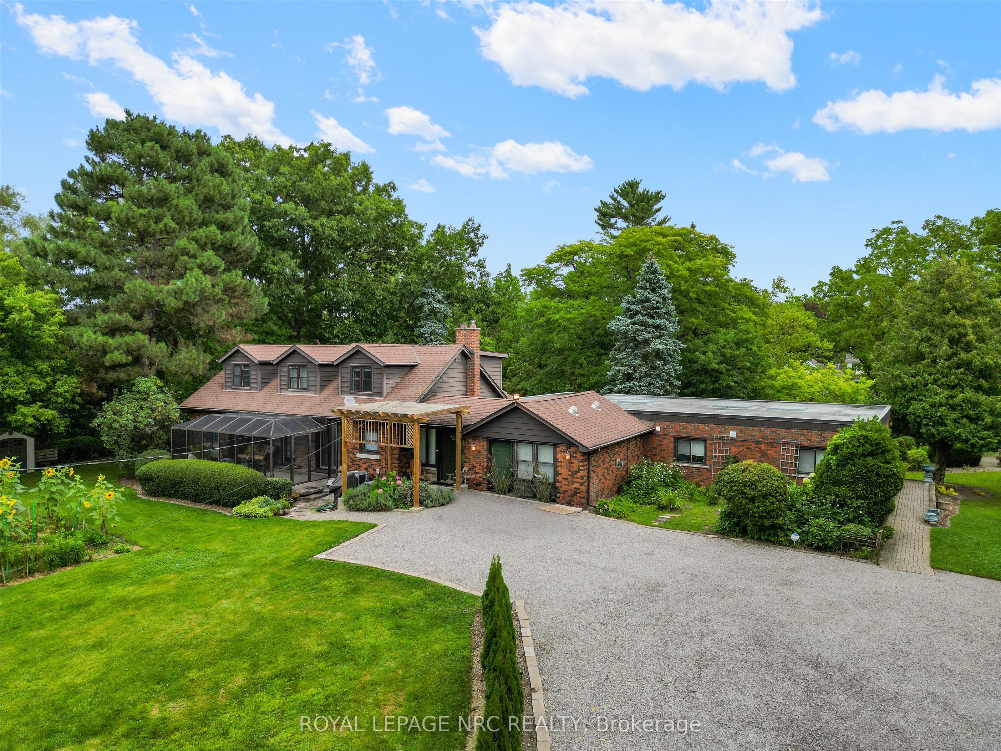 9 Pine Street, Niagara-on-the-Lake, ON L0S 1J0 photo 2