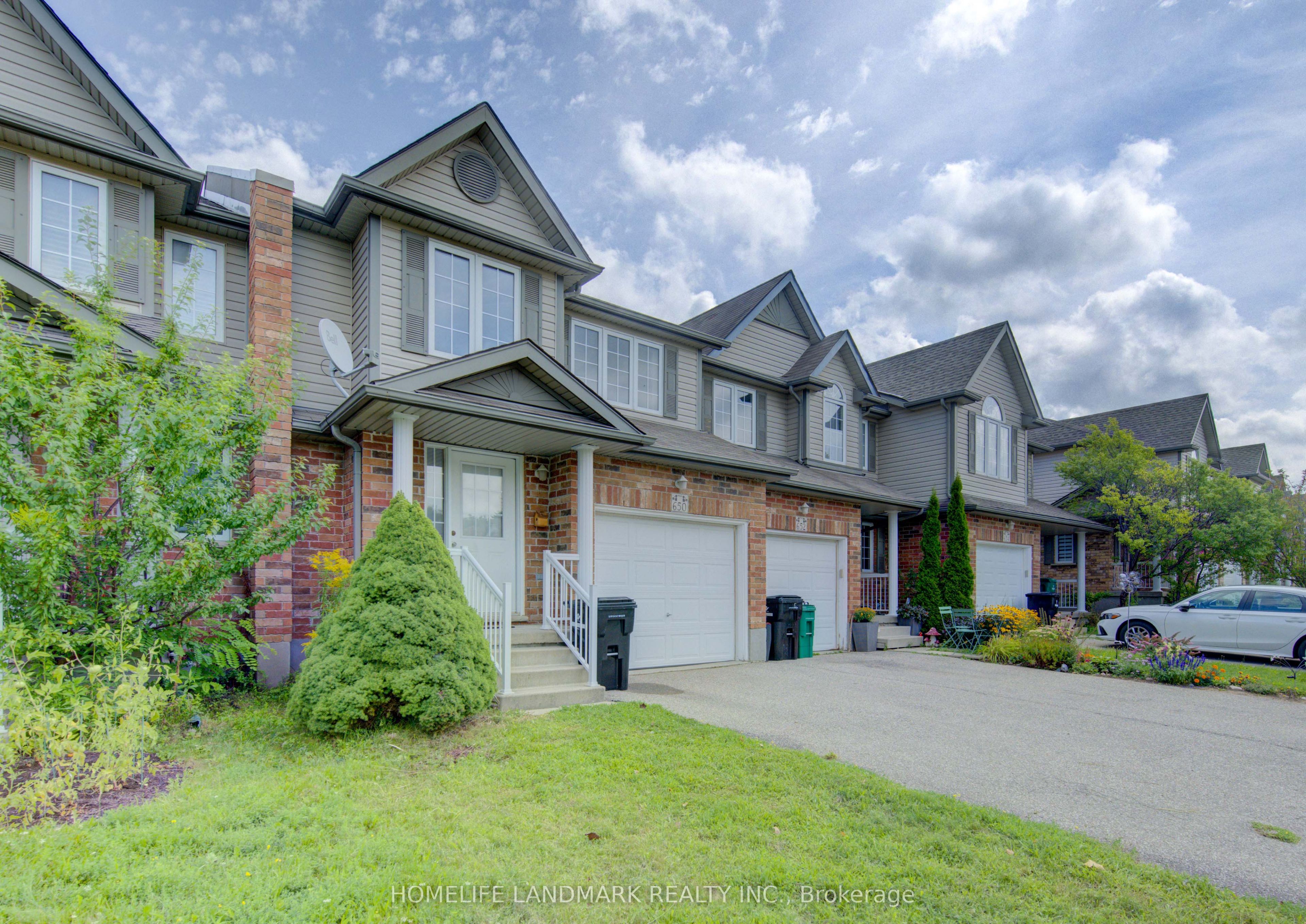 650 Wild Ginger Avenue, Waterloo, ON N2V 2T1 photo 2