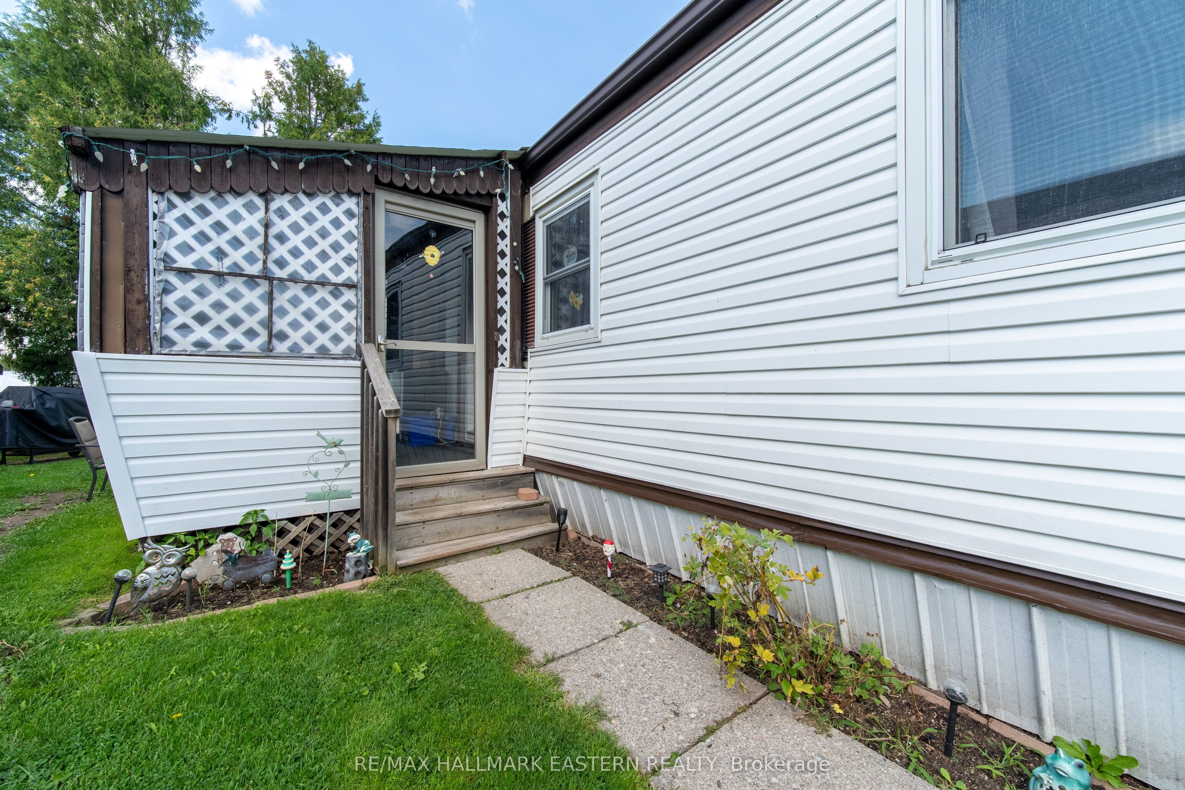 2244 Heritage Line 7A, Otonabee-South Monaghan, ON K9J 6X8 photo 4