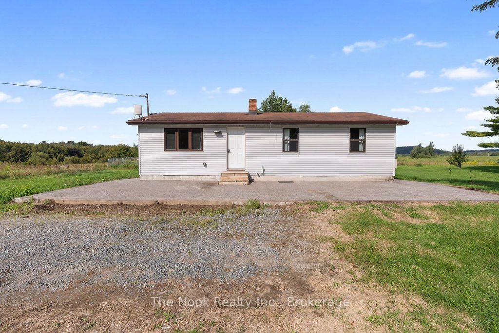 7784 Grist Mill Road, Port Hope, ON L0A 1B0 photo 2