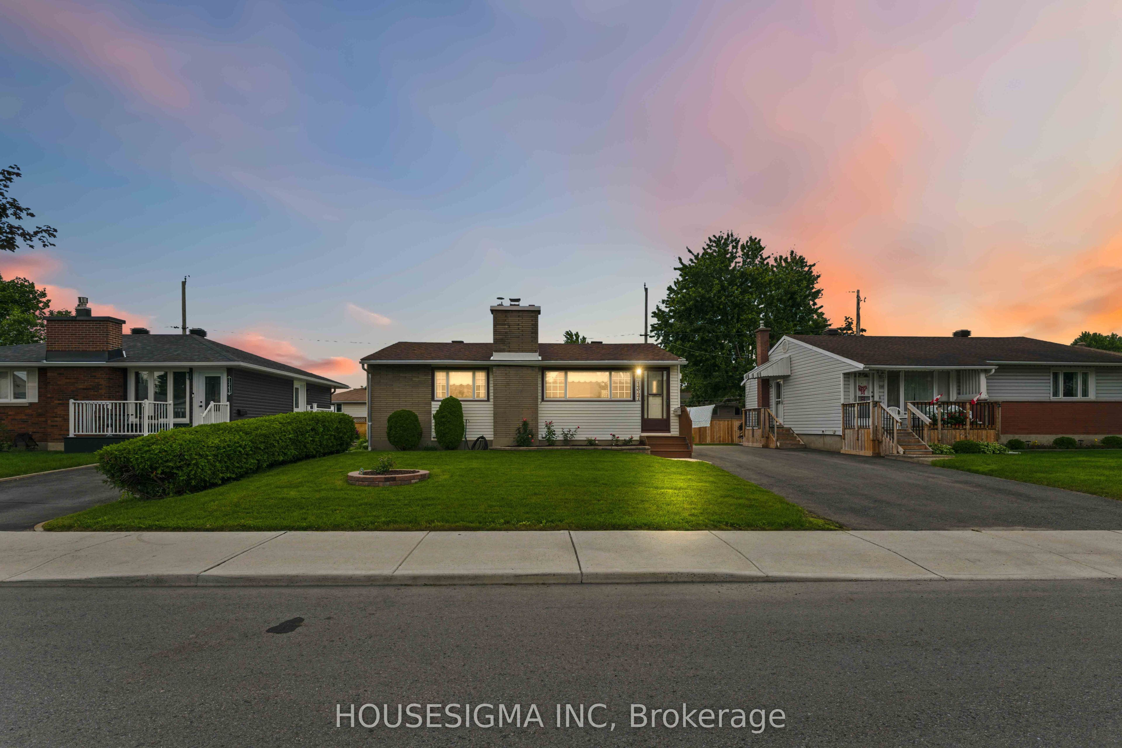 1347 Avenue R Avenue, Alta Vista and Area, ON K1G 0C1 photo 2