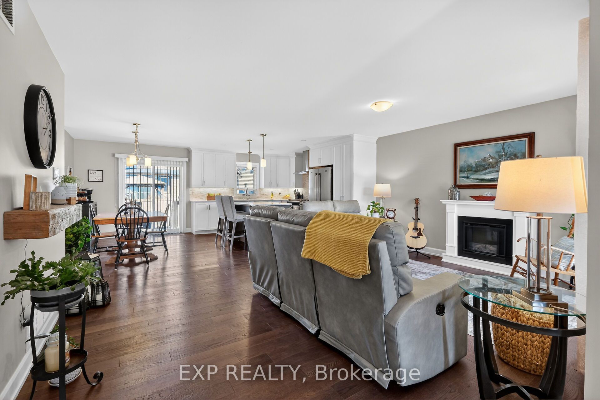 450 Central Park Boulevard, Russell, ON K4R 0C6 photo 4