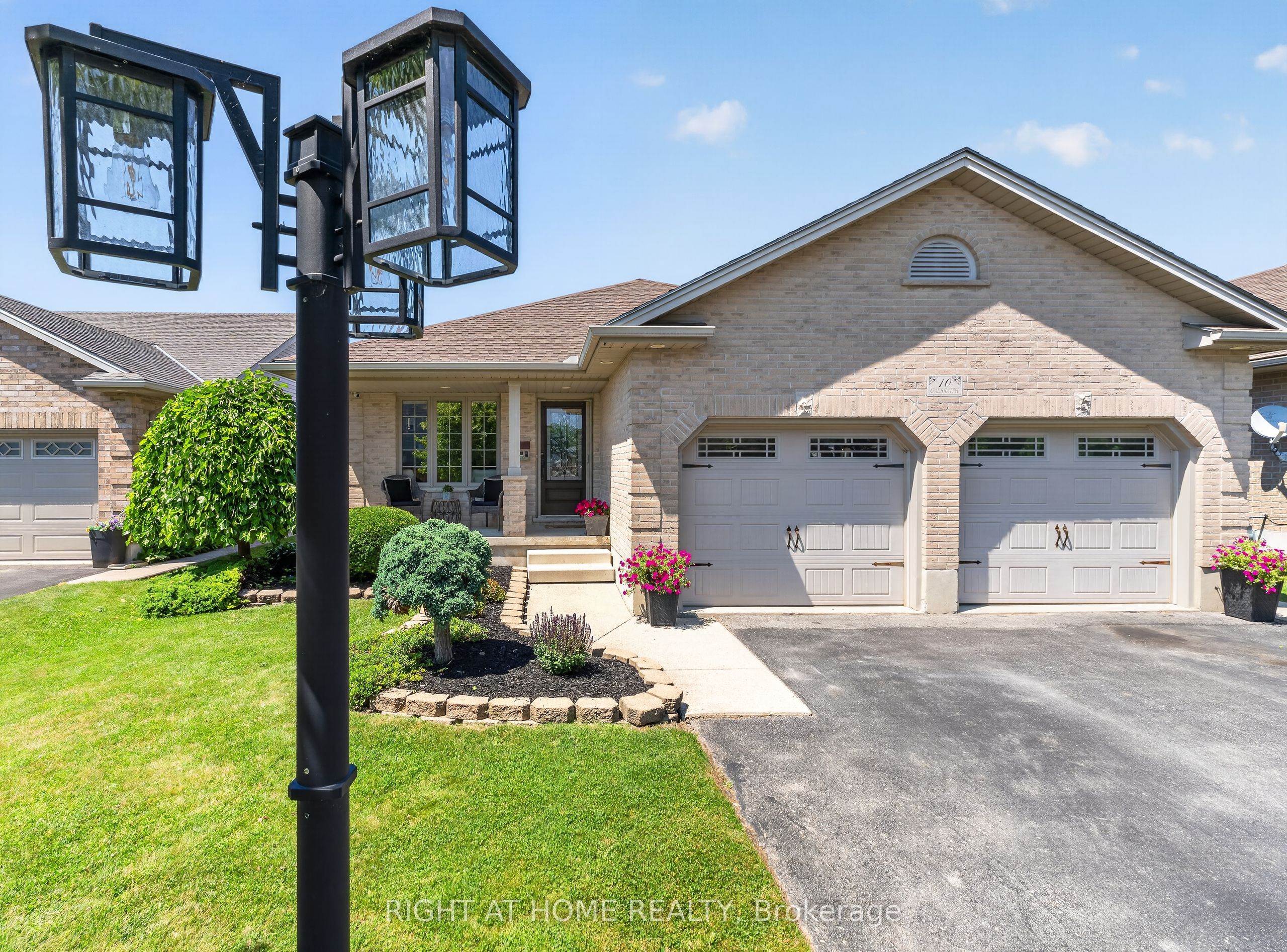 10 Galbraith Court, St. Thomas, ON N5R 6G8