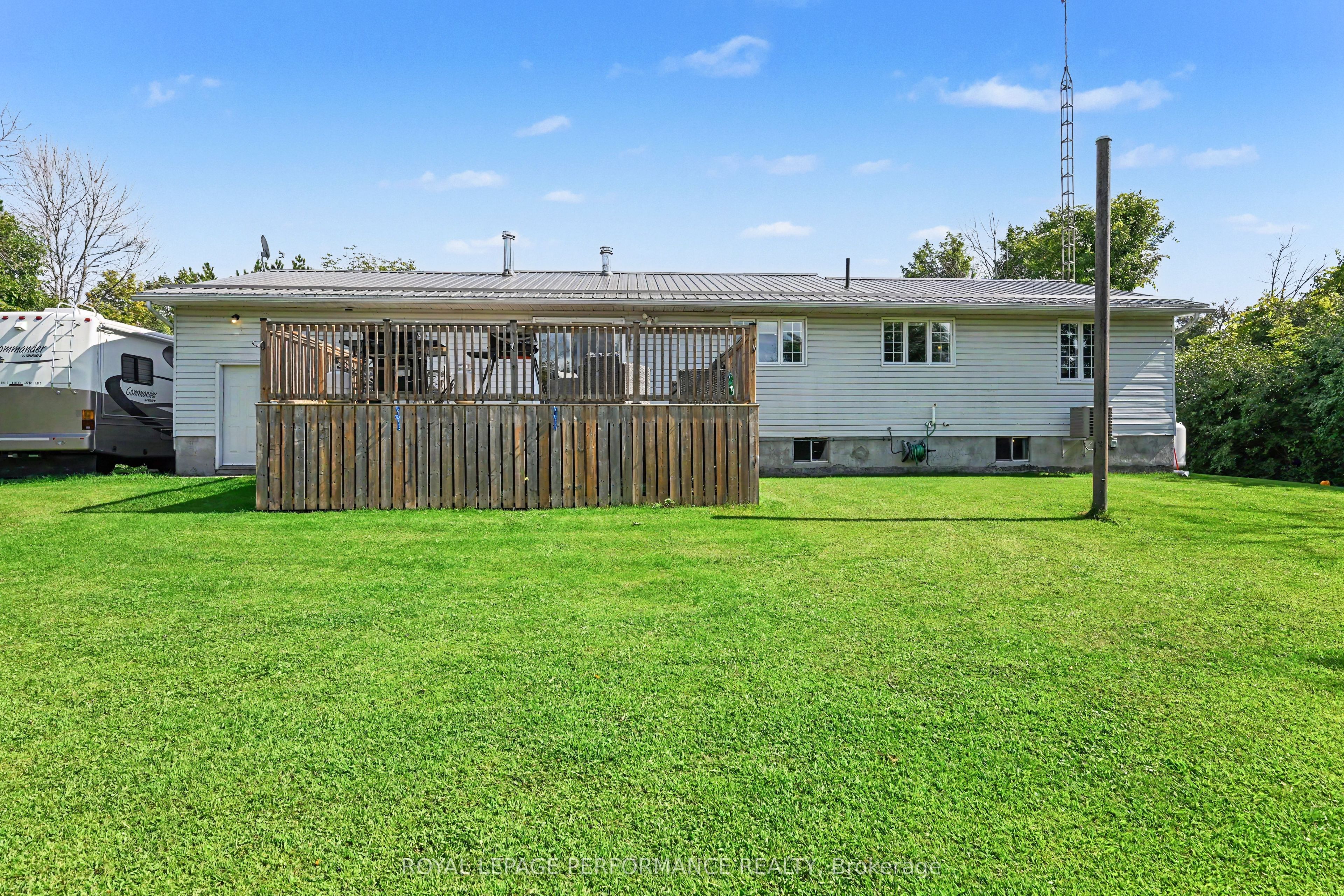 640 Poonamalie Side Road, Drummond/North Elmsley, ON K7A 4S4 photo 4