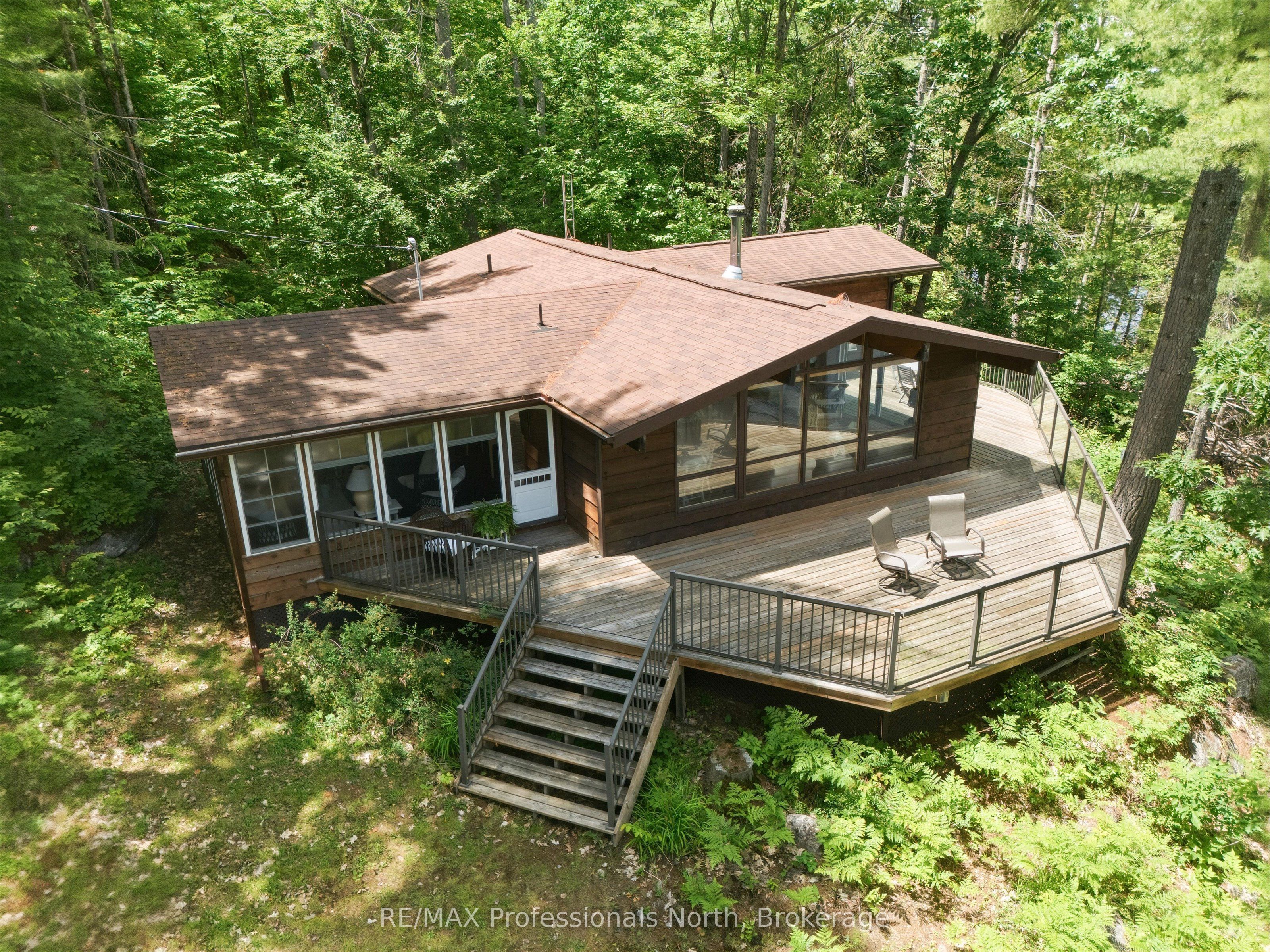 23 Taylor Island, Gravenhurst, ON P1P 1R2 photo 3