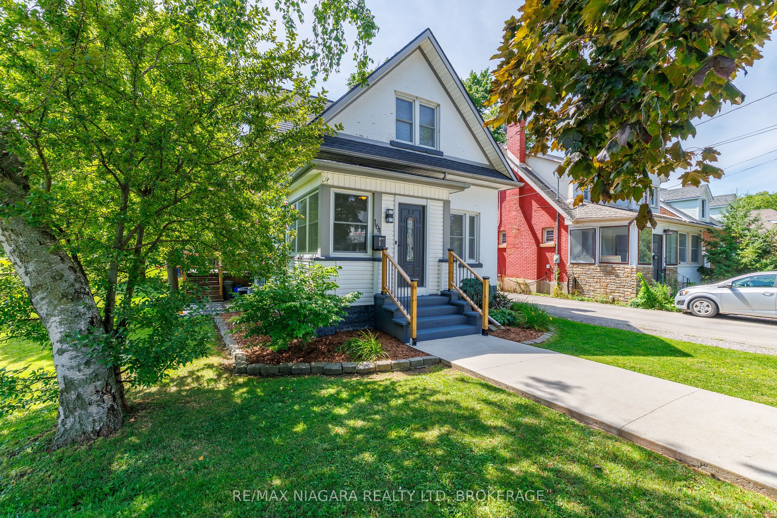 164 Kent Street, Port Colborne, ON L3K 2Z8 photo 2