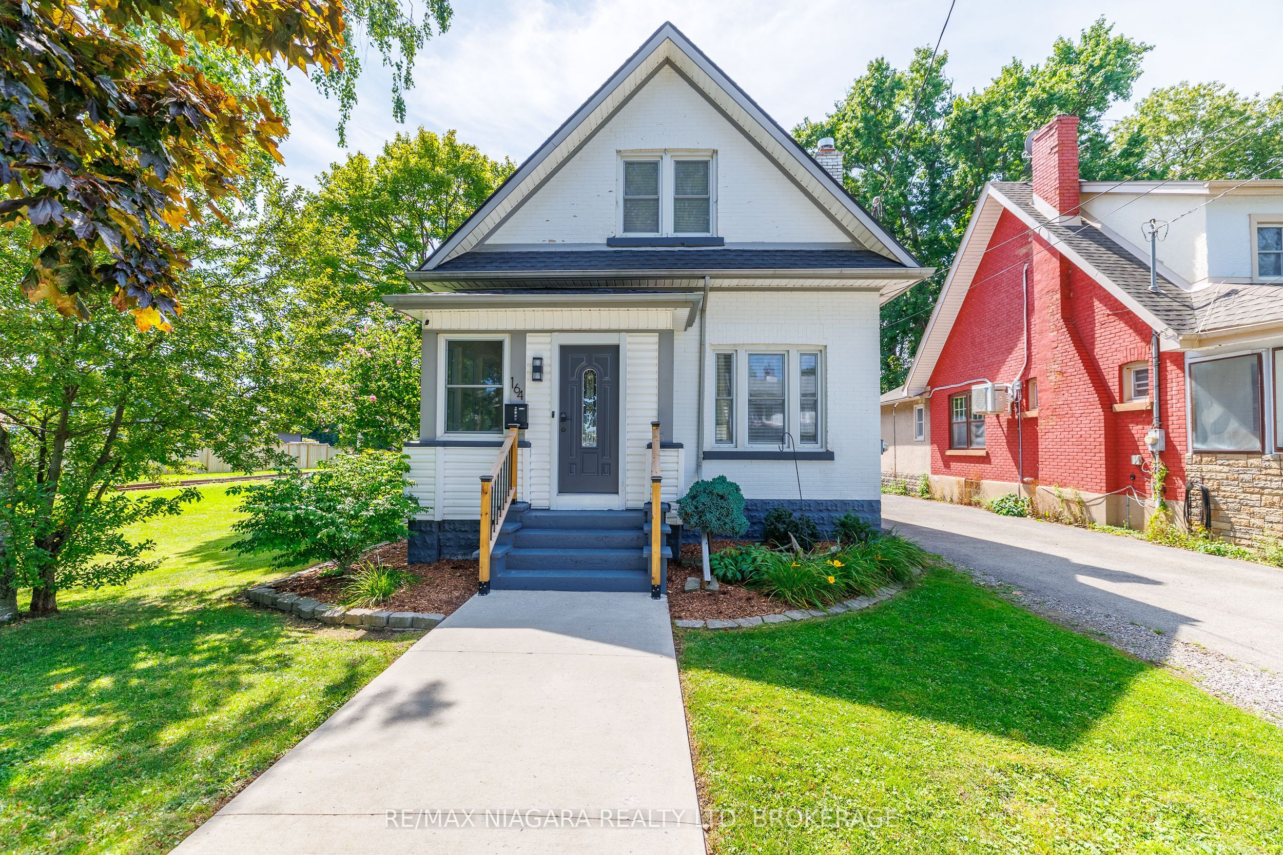 164 Kent Street, Port Colborne, ON L3K 2Z8 photo 3
