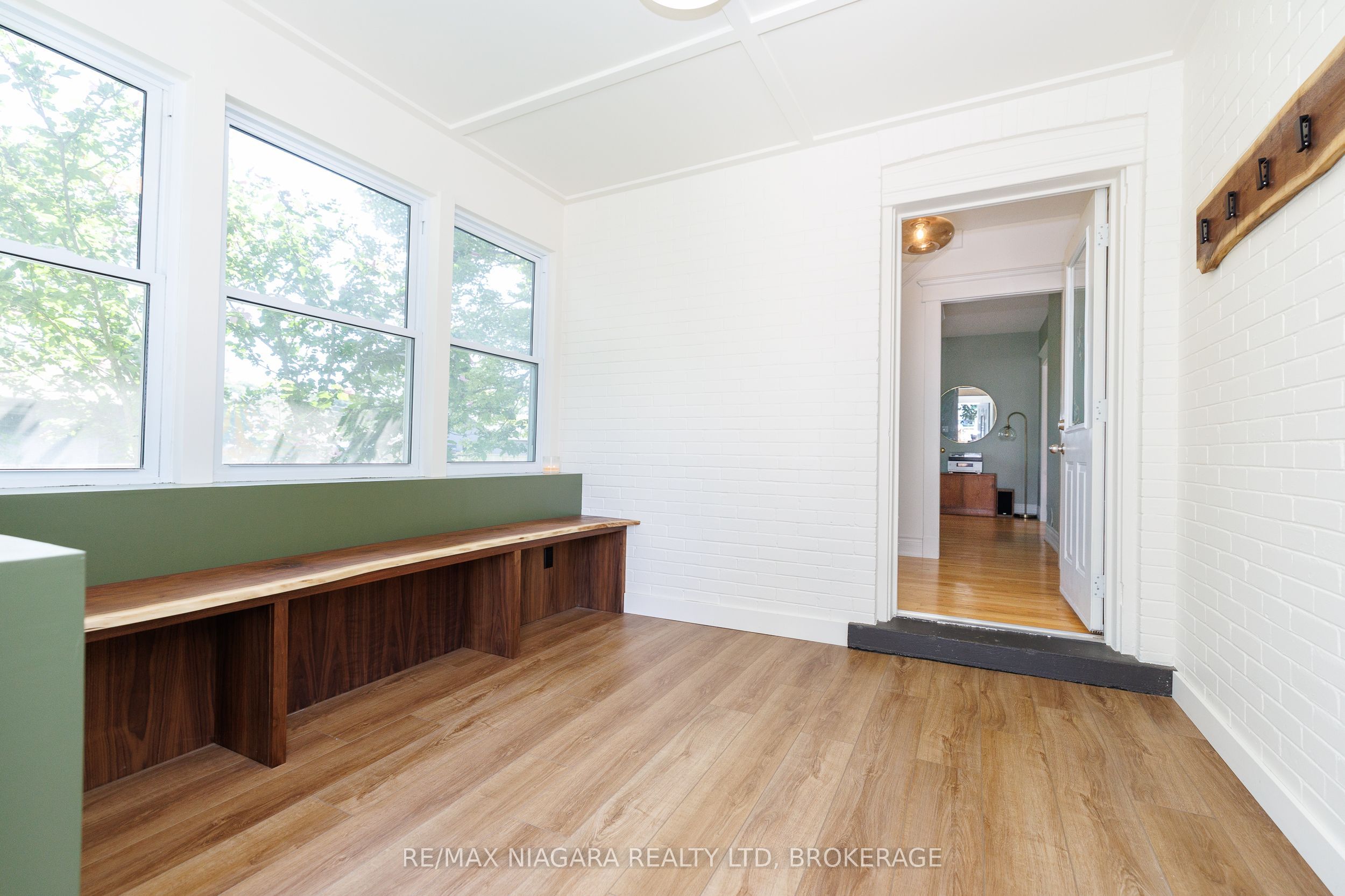 164 Kent Street, Port Colborne, ON L3K 2Z8 photo 4