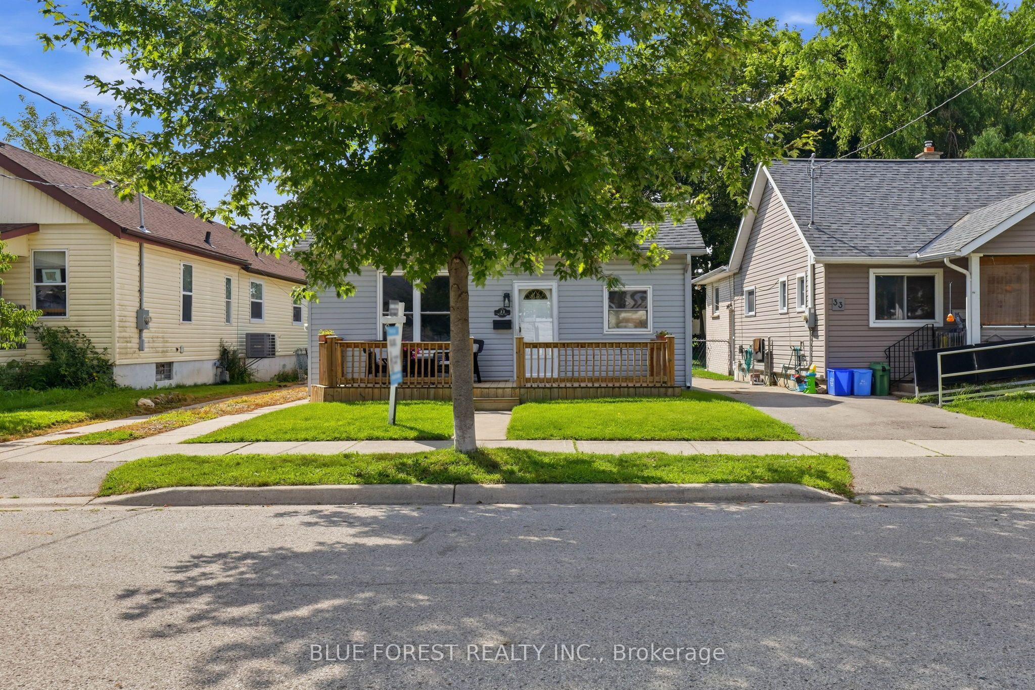 35 Mackay Avenue, London South, ON N6J 2V1 photo 2