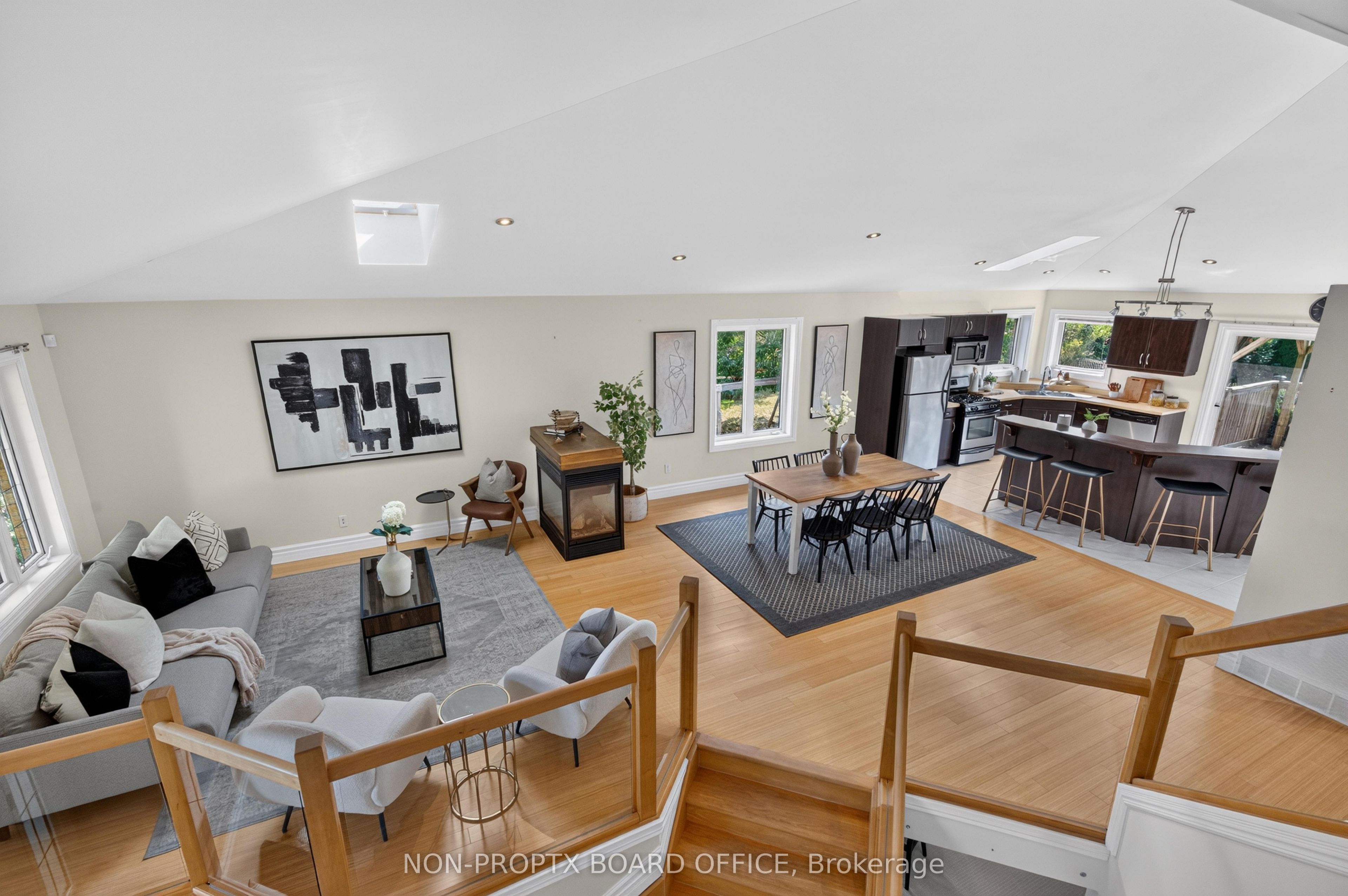 3162 Leisure Crescent, Windsor, ON N8R 0A2 photo 4