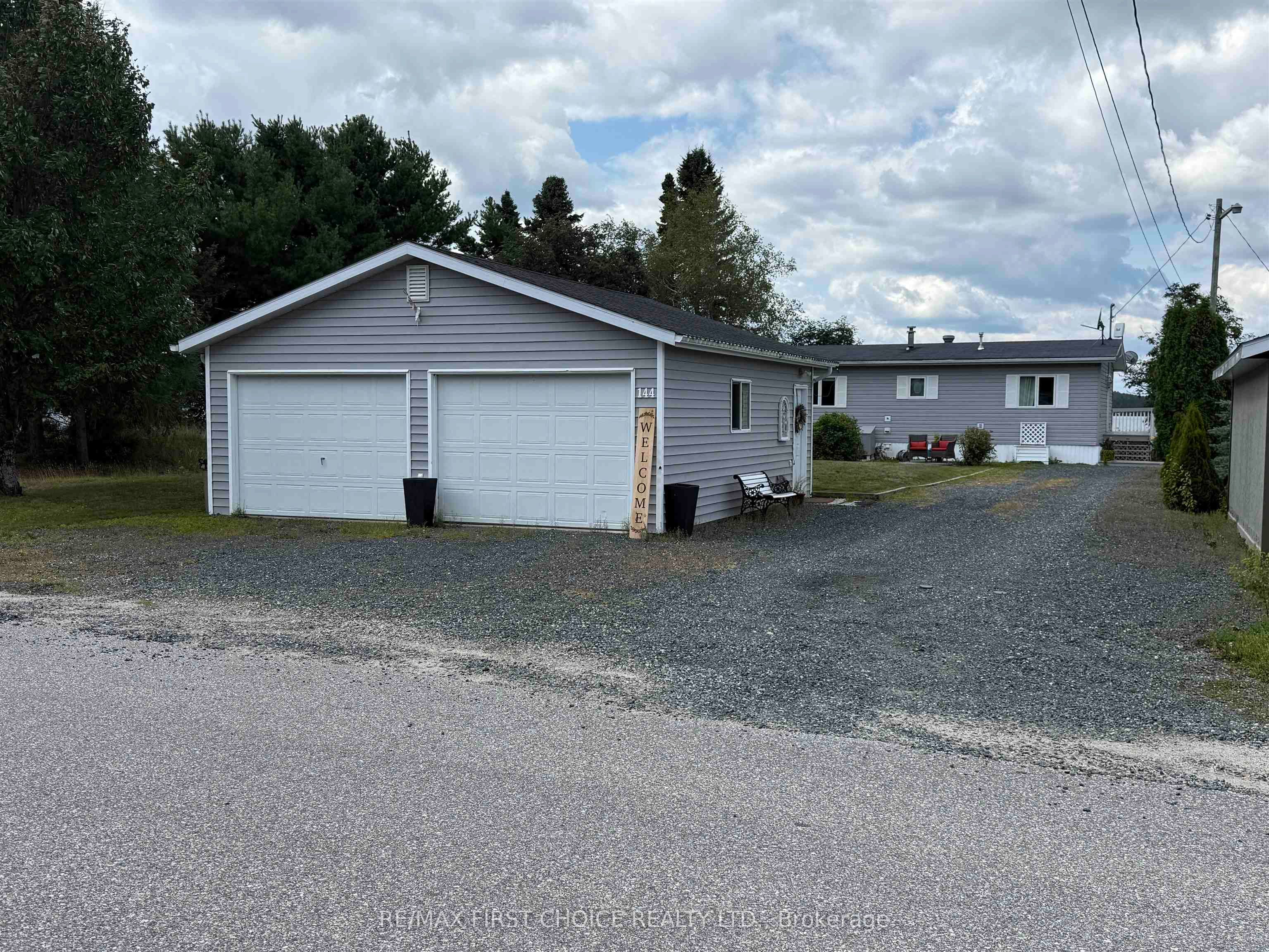 144 Lakeshore Drive, Ignace, ON P0T 1T0