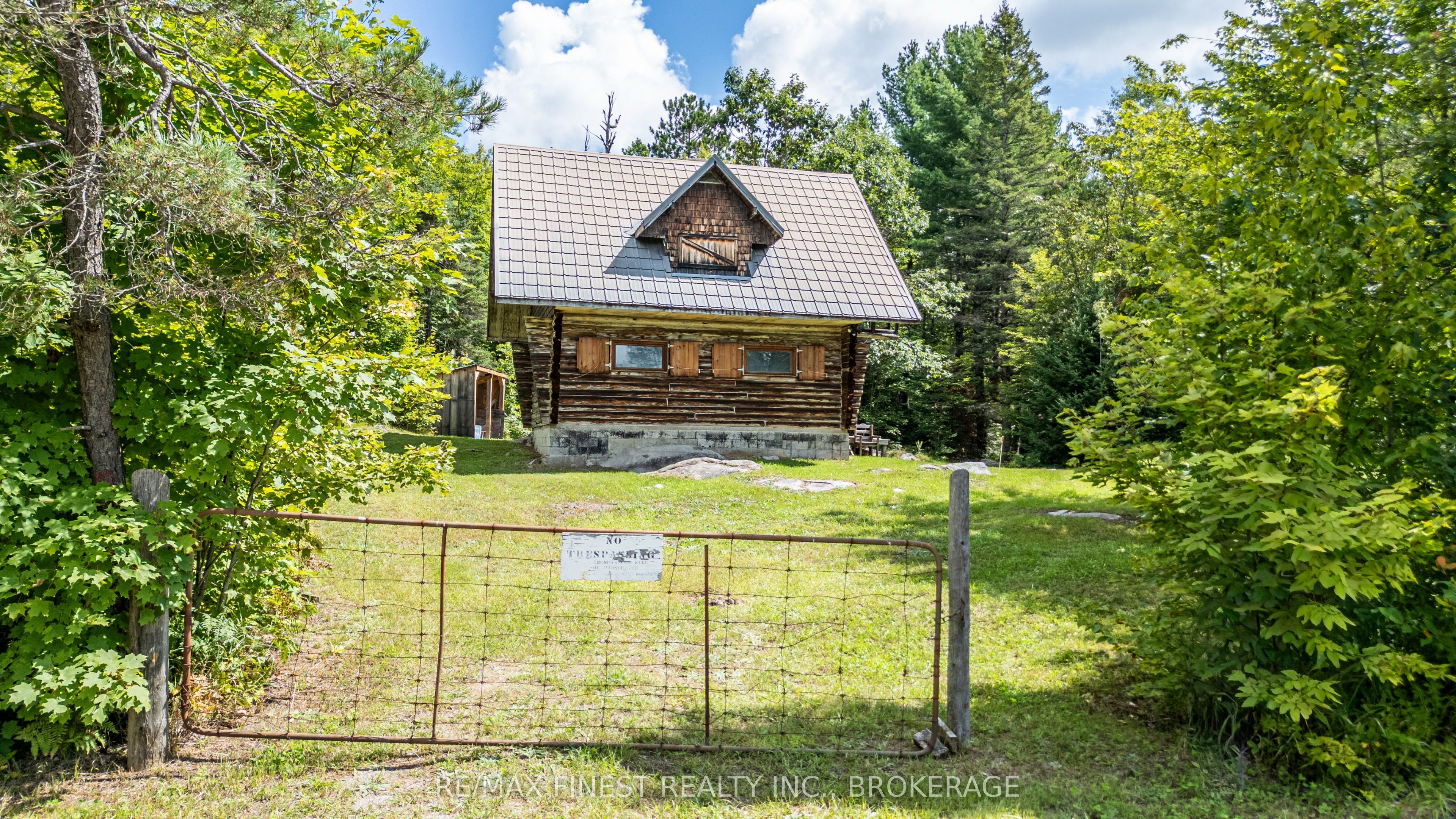 119 Kennebec Road, Addington Highlands, ON K0H 2G0 photo 2