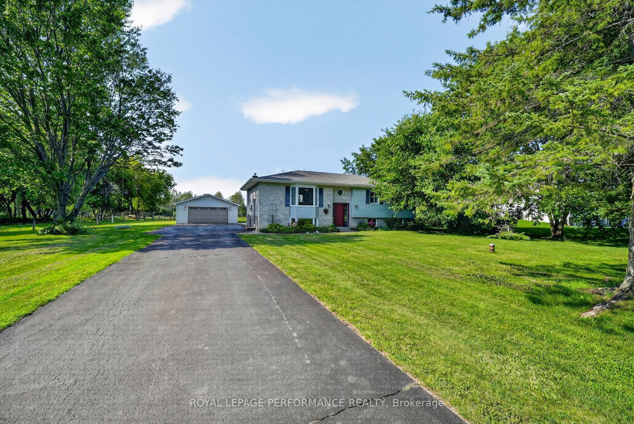 16217 Northfield Road, South Stormont, ON K0C 1R0 photo 5