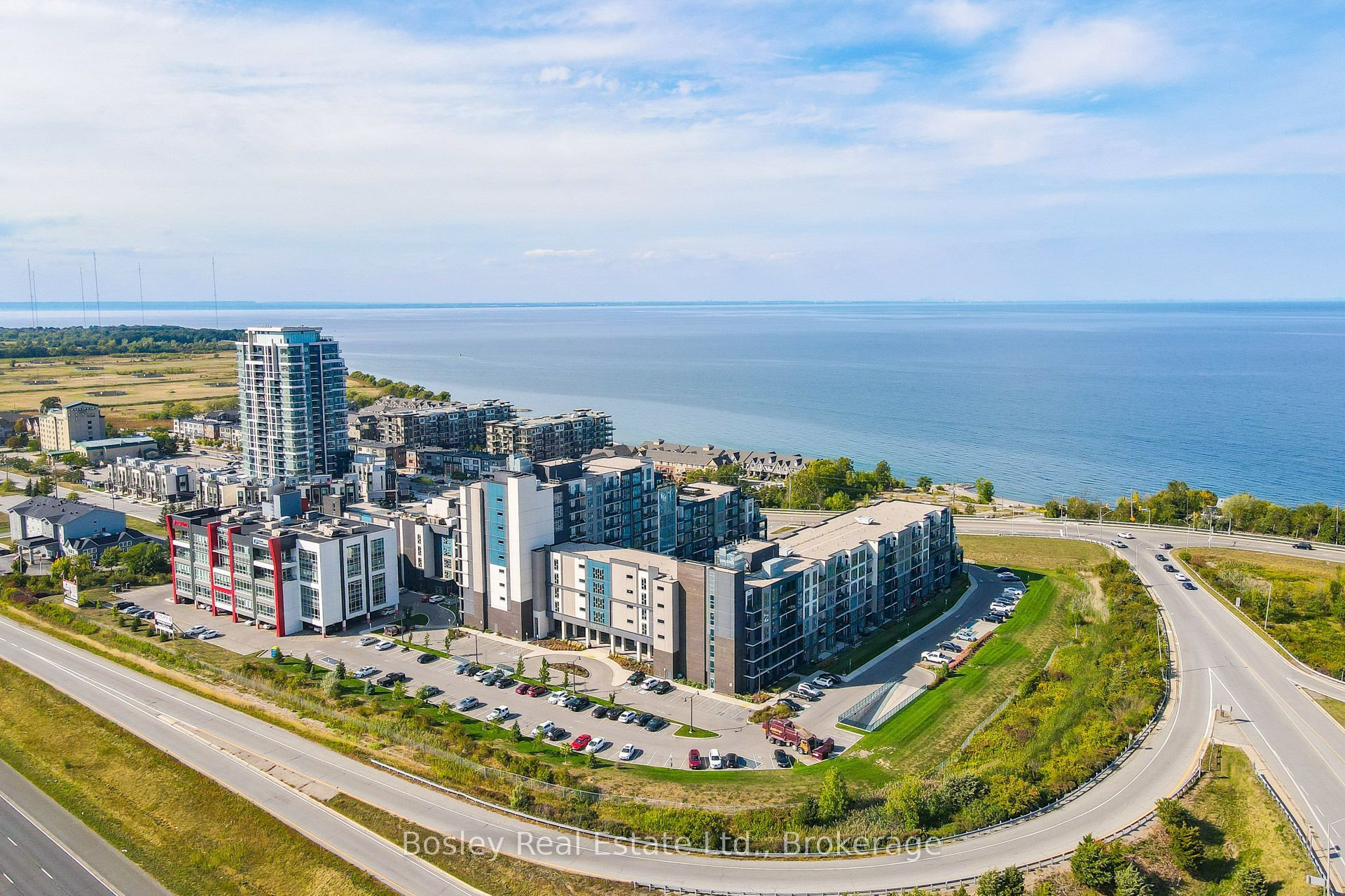 16 Concord Place 550, Grimsby, ON L3M 0J1 photo 4