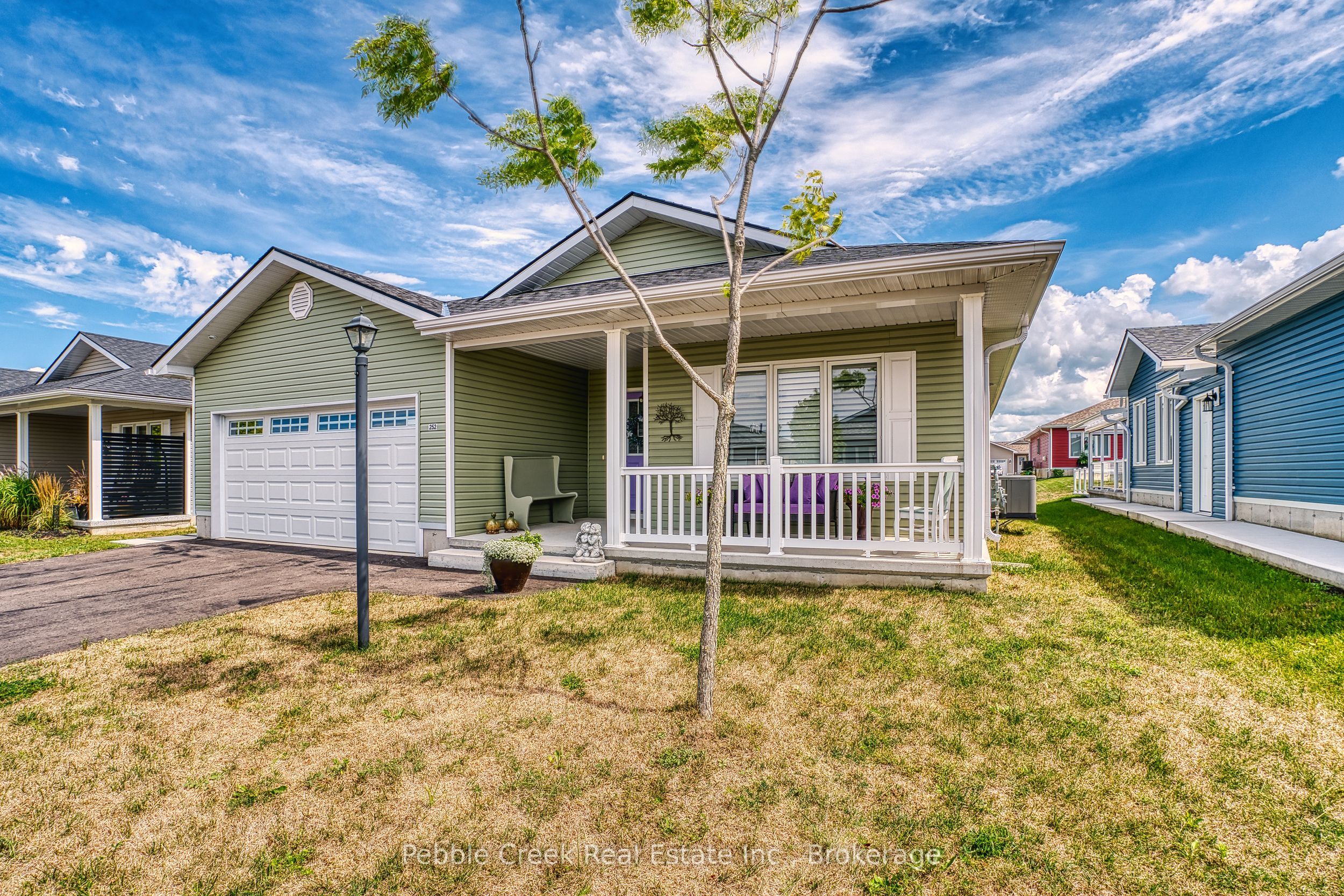 252 Lake Breeze Drive, Ashfield-Colborne-Wawanosh, ON N7A 0B9 photo 2