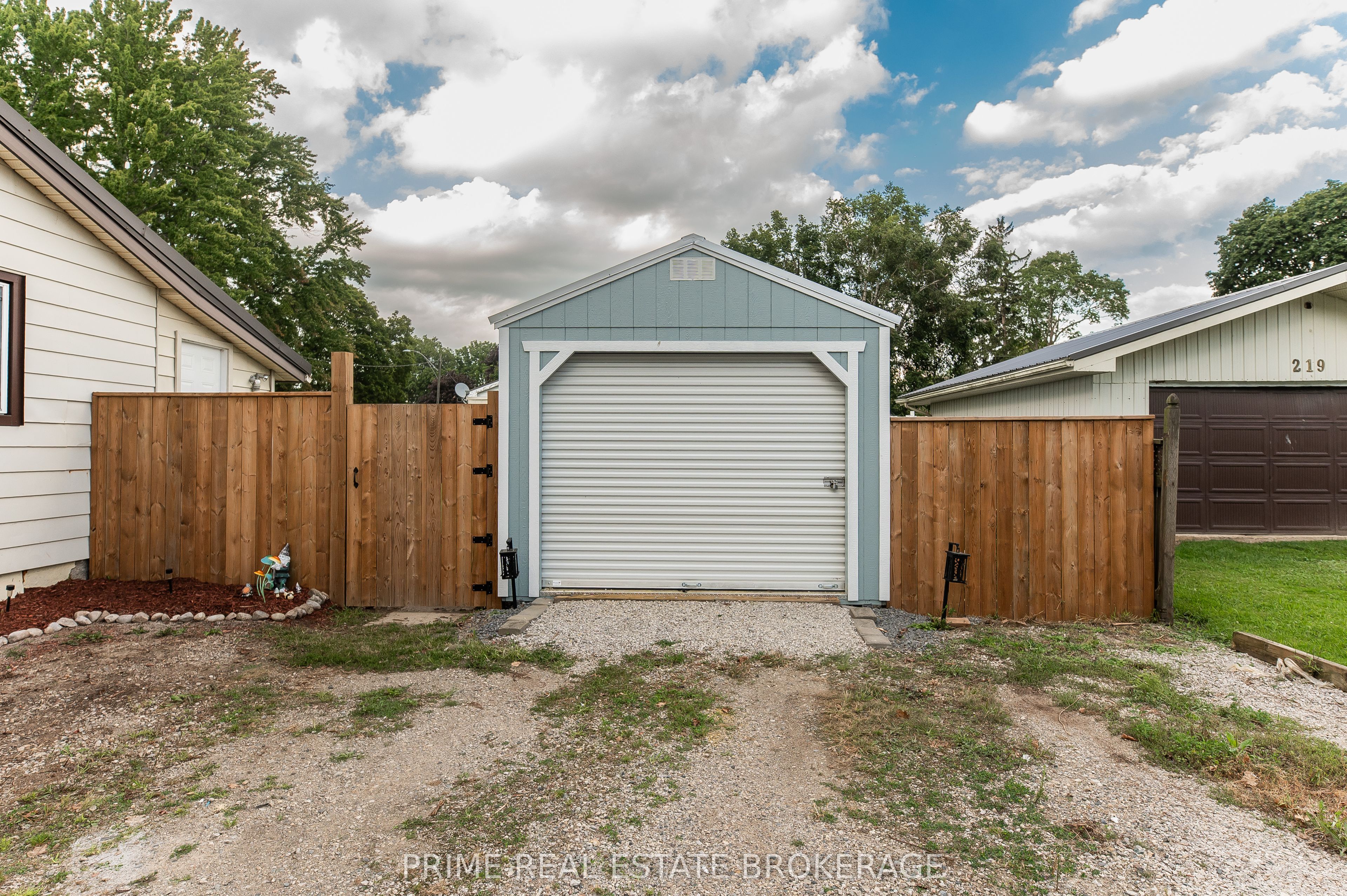 221 Third Street, West Elgin, ON N0L 2C0 photo 5