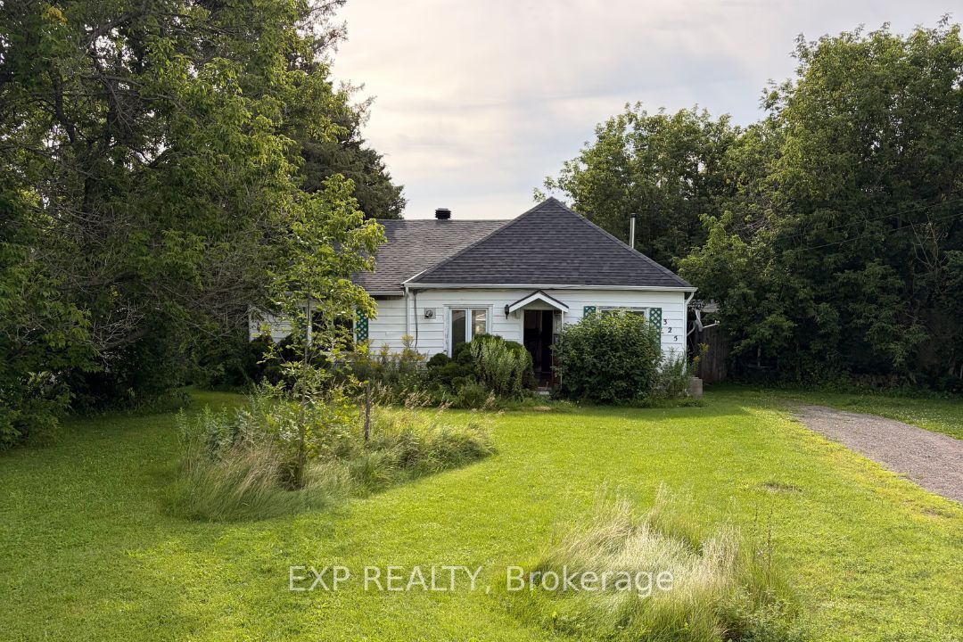 325 County Rd 16 Road, Elizabethtown-Kitley, ON K0G 1G0 photo 2