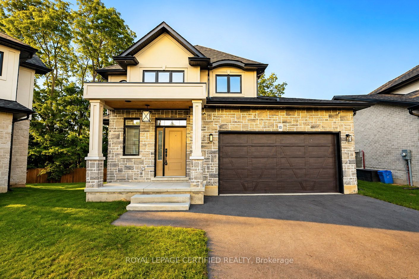 242 Mount Pleasant Street 10, Brantford, ON N3T 1V1 photo 2