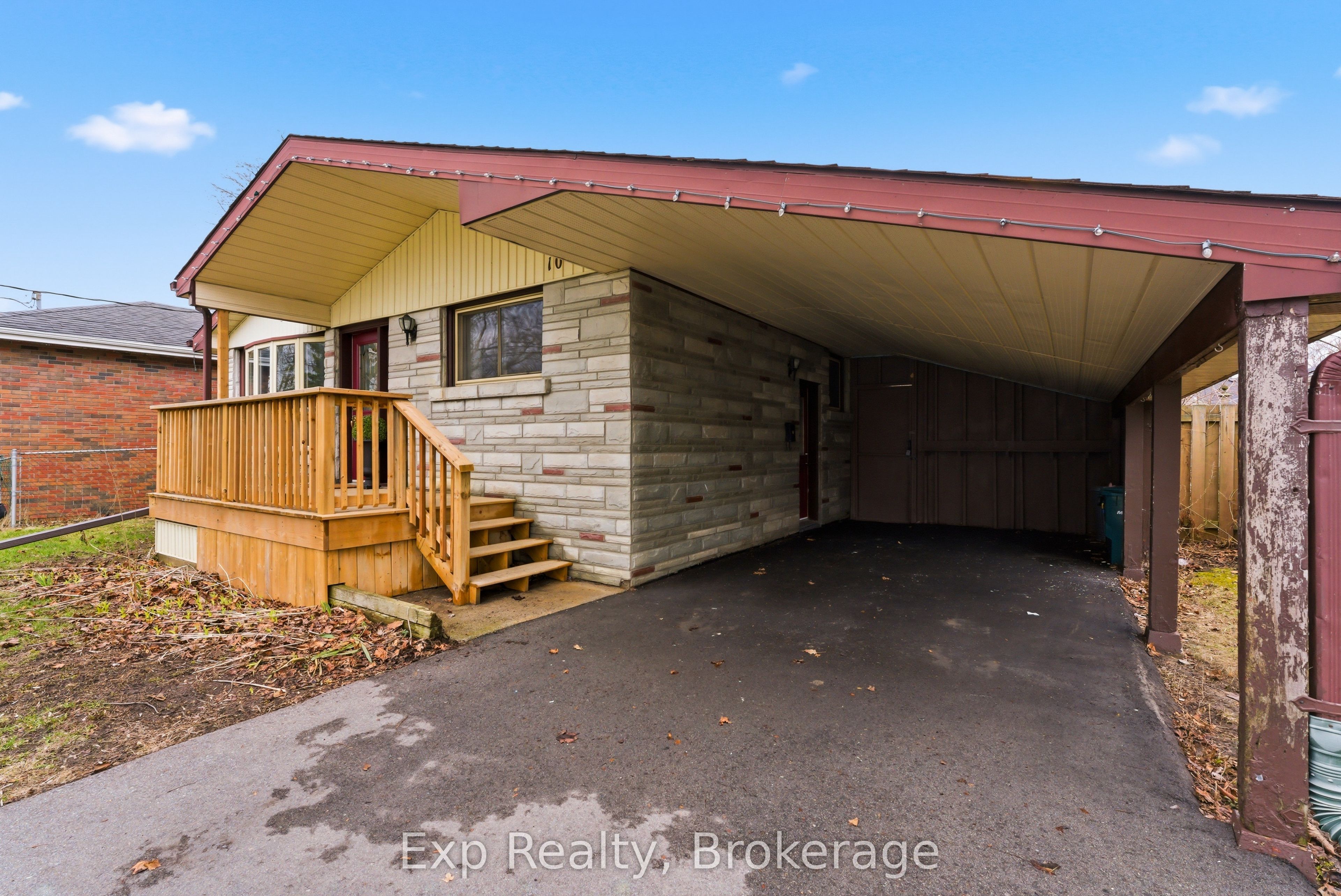 10 Plaza Square Lower Unit, Belleville, ON K8N 4J3 photo 4