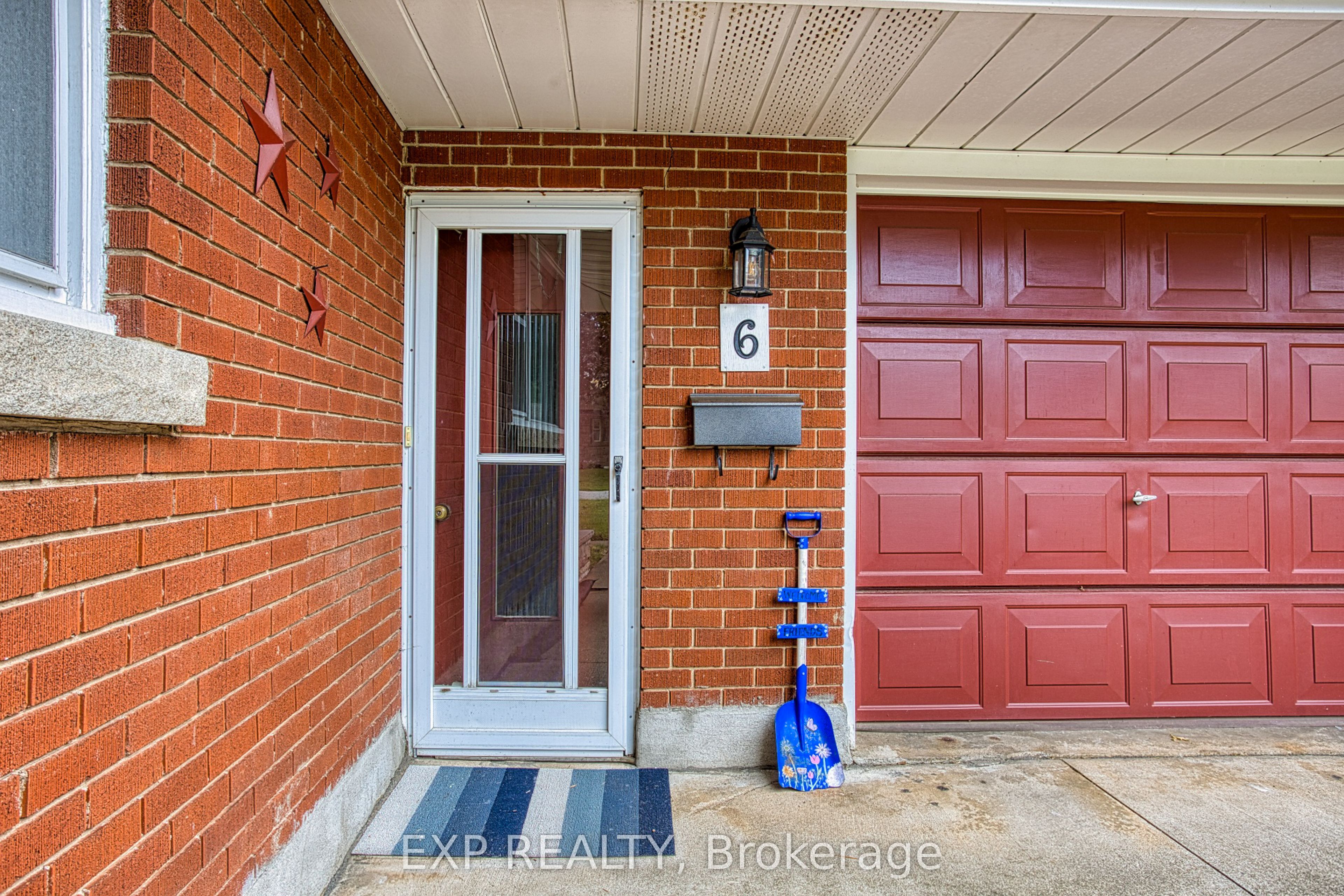 6 Cherrywood Avenue, Grimsby, ON L3M 2N1 photo 5