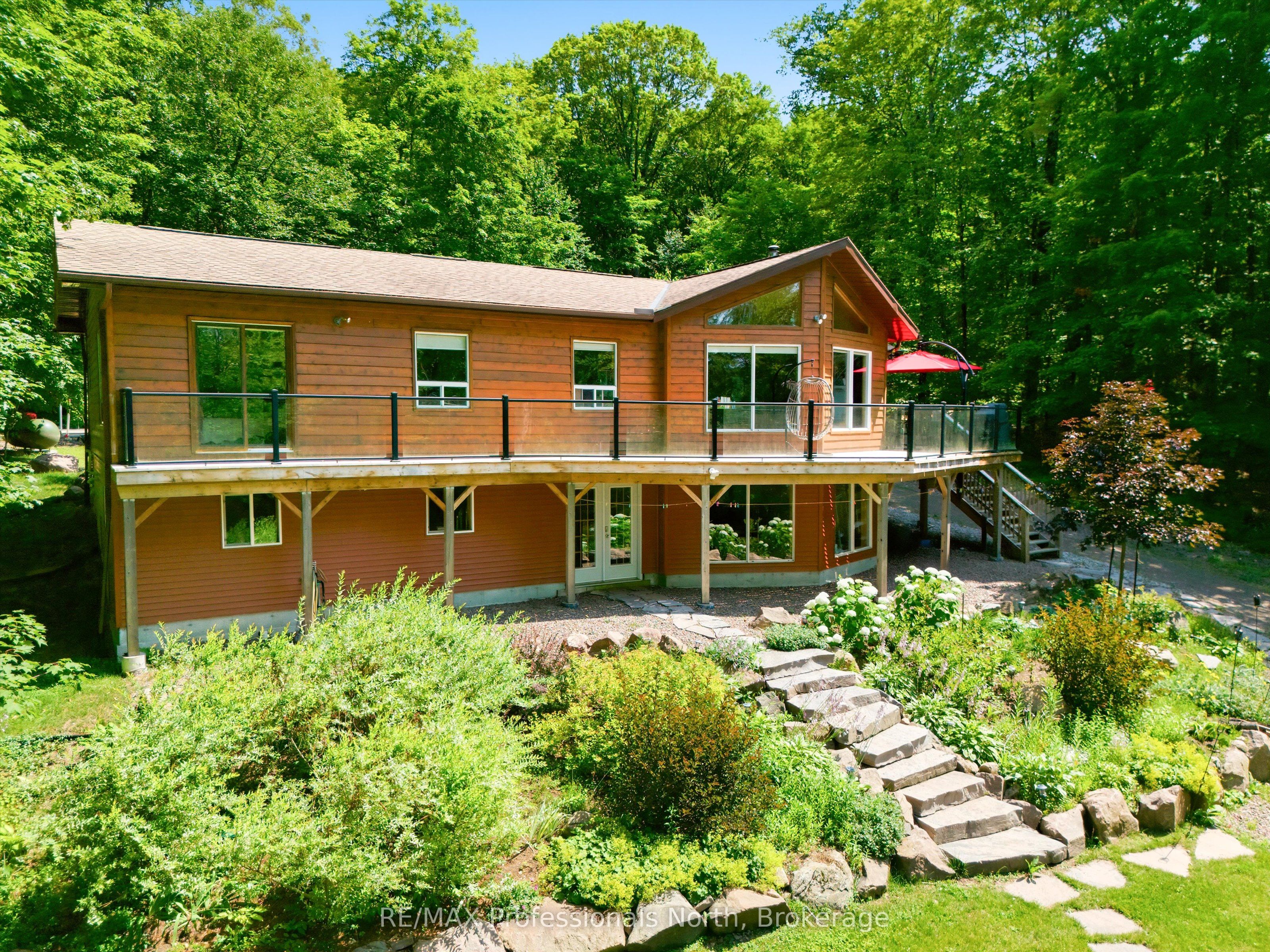 1698 Bird Lake Road, Bracebridge, ON P1L 1X1 photo 2