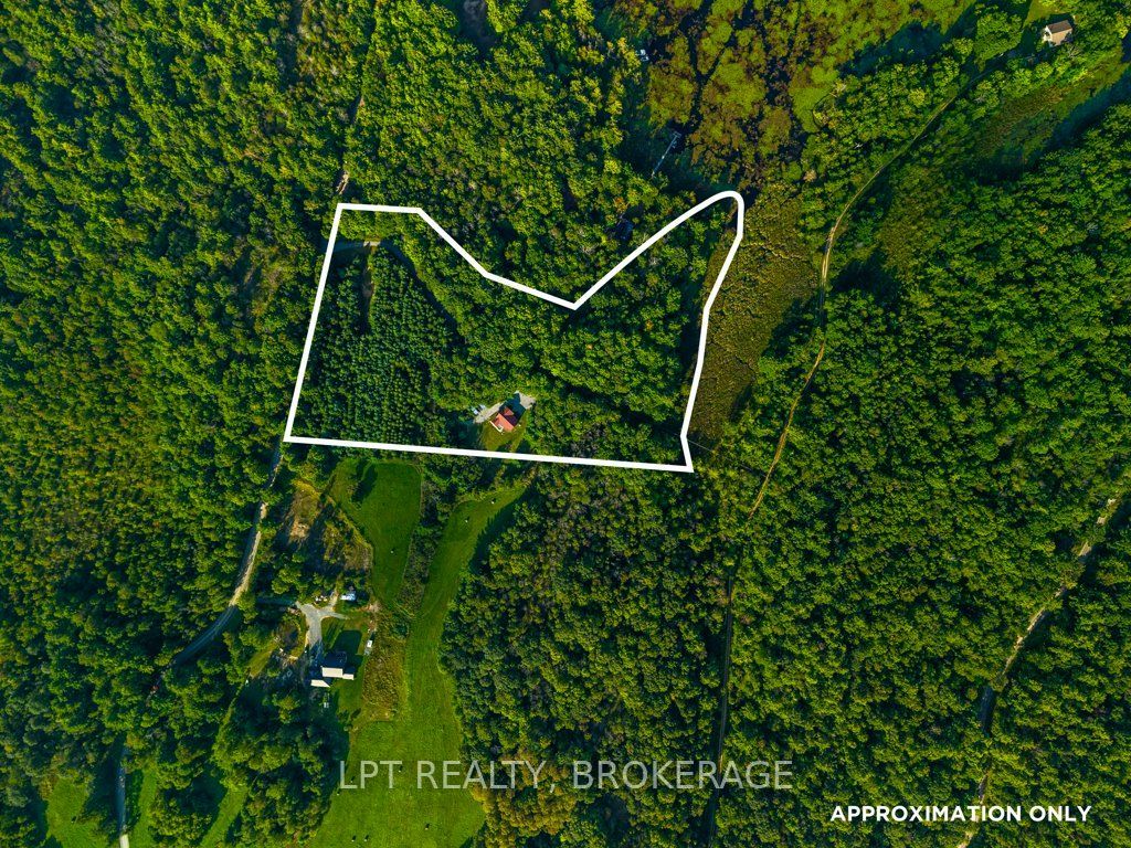 131 Leisure Point Road, Rideau Lakes, ON K0G 1X0 photo 2