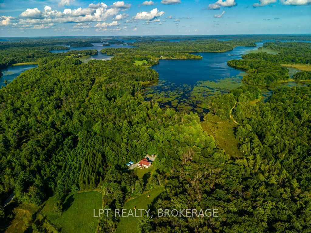 131 Leisure Point Road, Rideau Lakes, ON K0G 1X0 photo 3