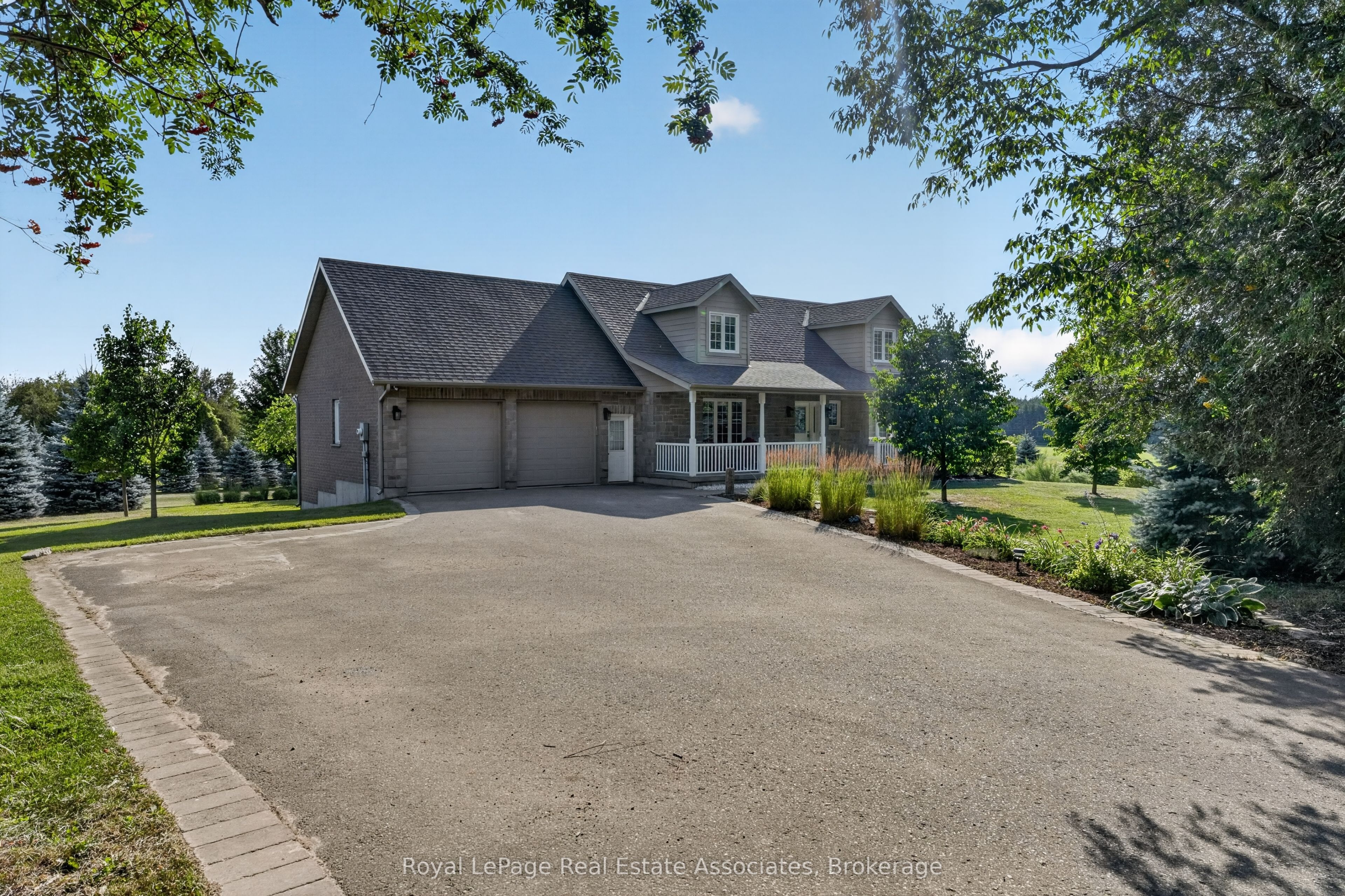 5767 Tenth Line, Erin, ON N0B 1T0