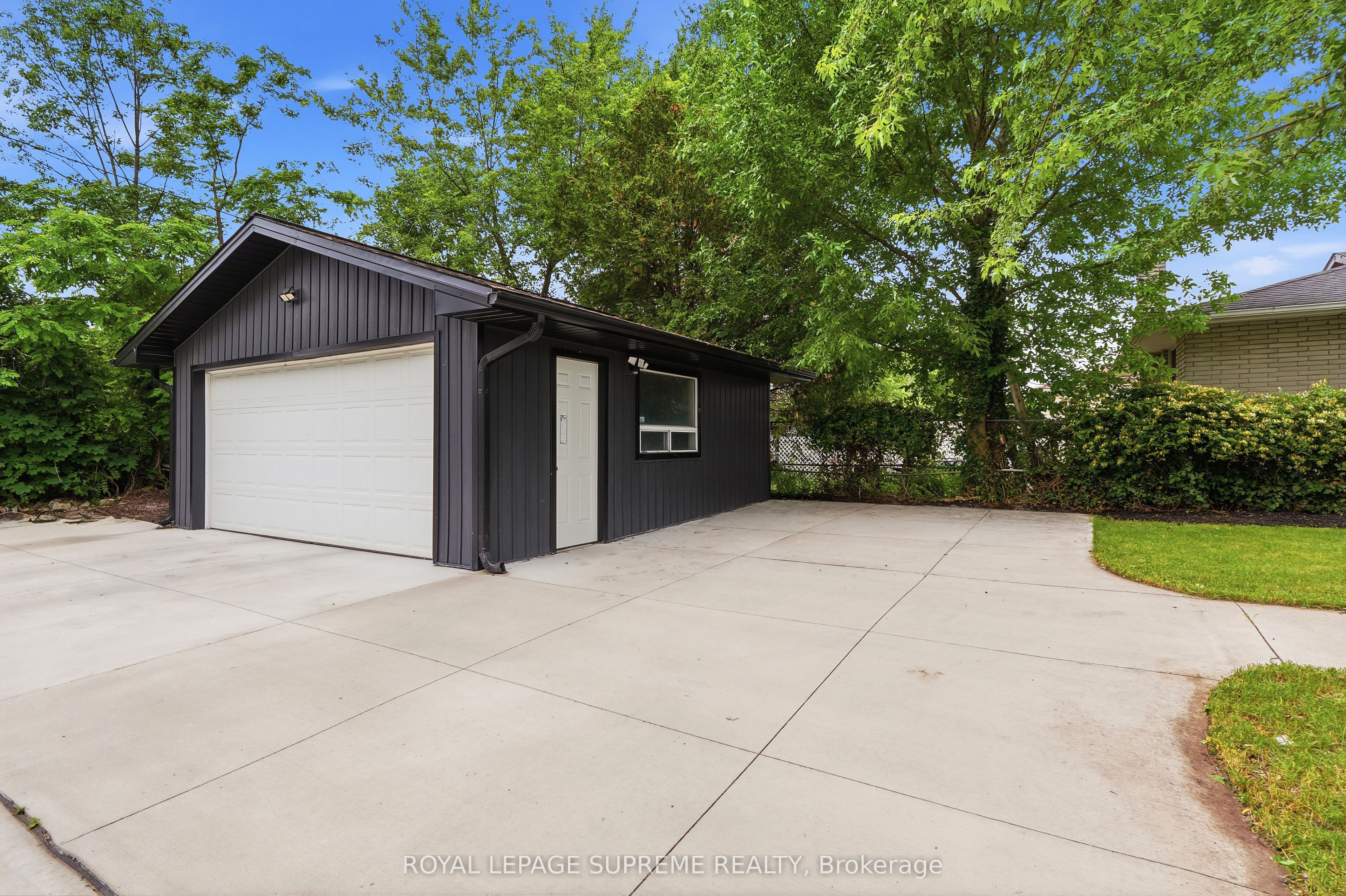 24 Alexandra Boulevard, St. Catharines, ON L2P 1J7 photo 5