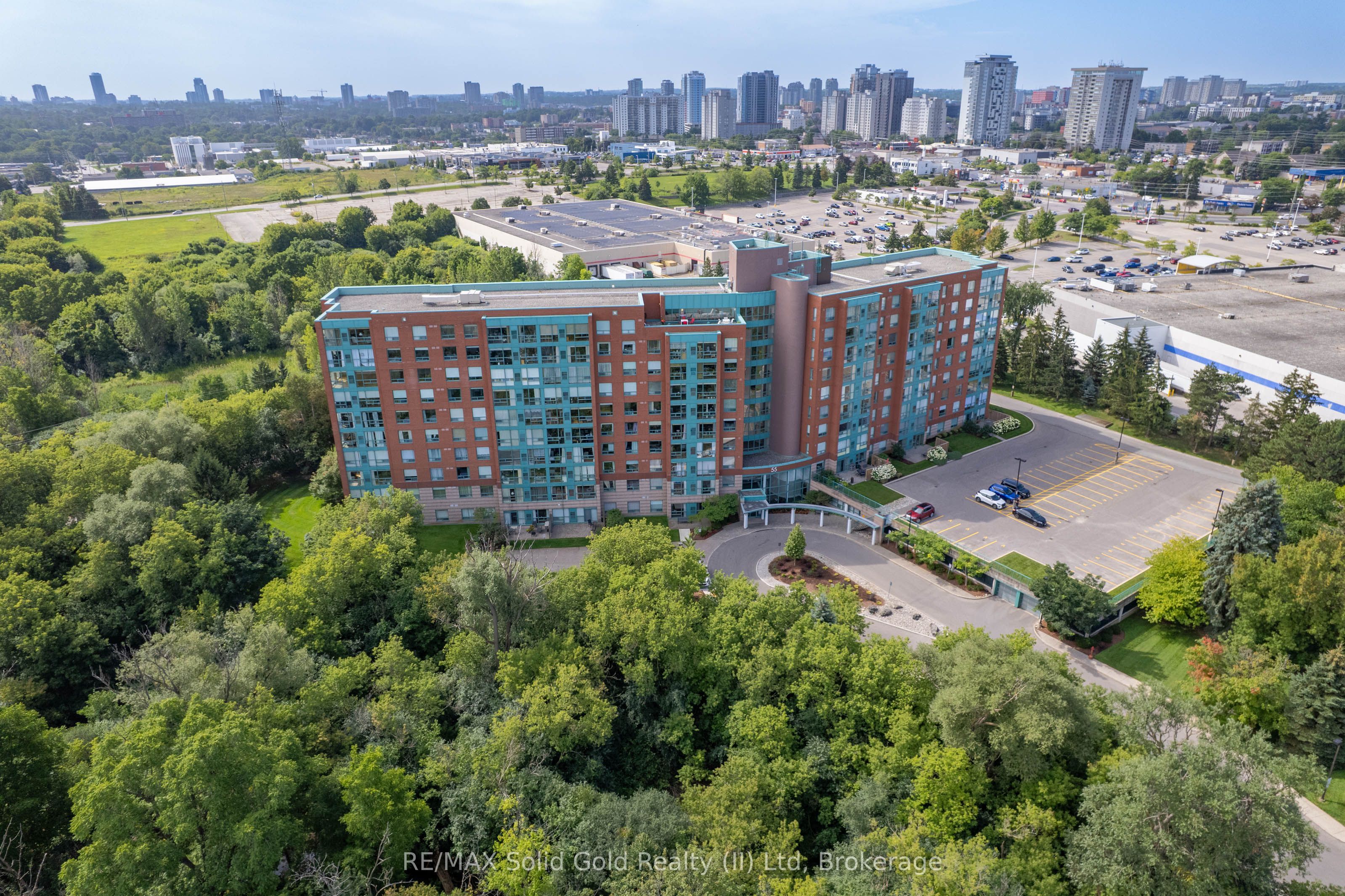 55 Blue Springs Drive 611, Waterloo, ON N2J 4T3 photo 4