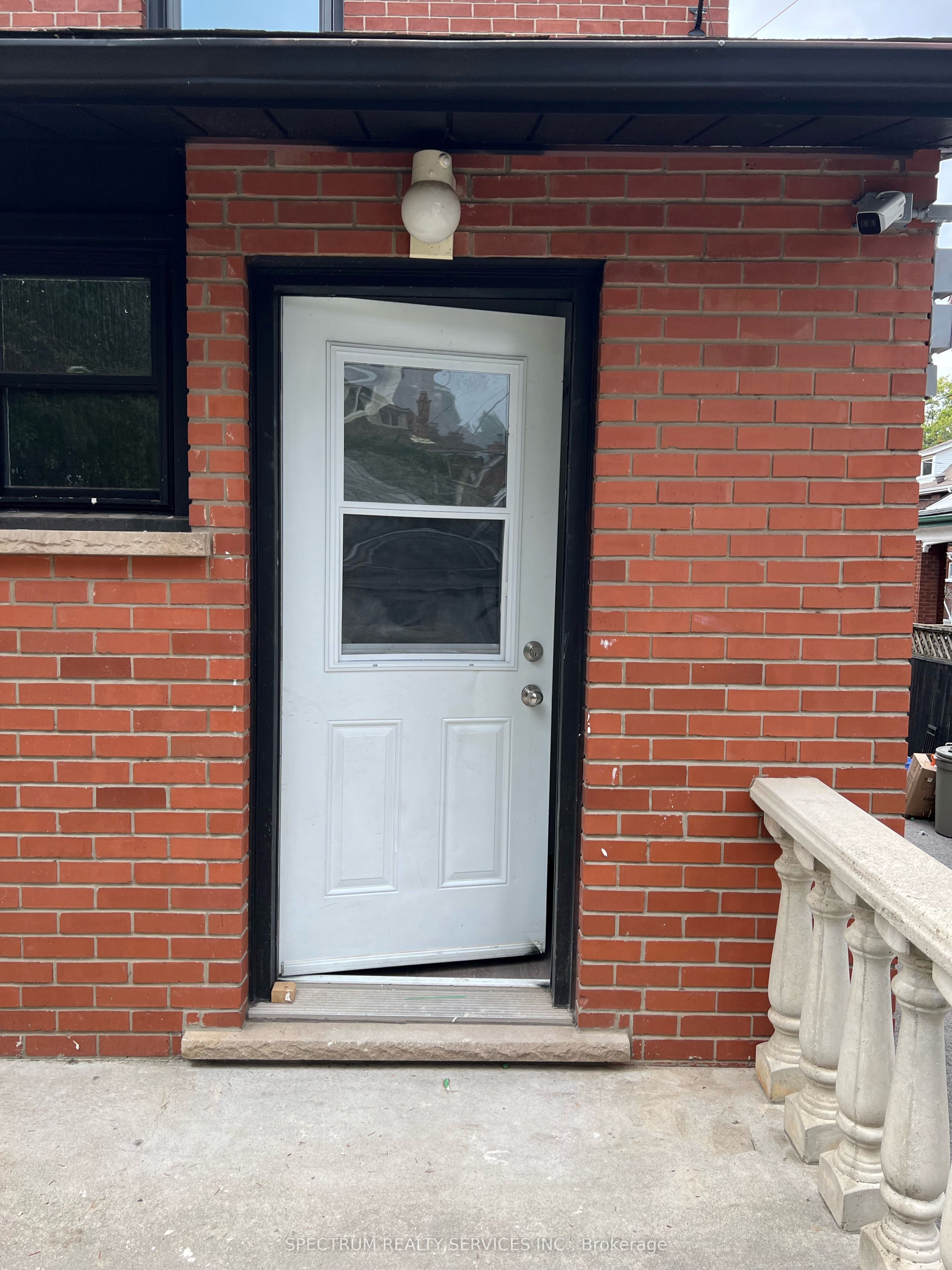 161 Rothsay Avenue, Hamilton, ON L8M 3G5 photo 3