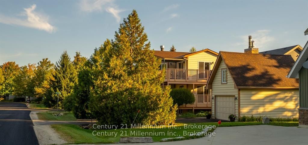 130 Pioneer Lane, Blue Mountains, ON L9Y 0M7 photo 2