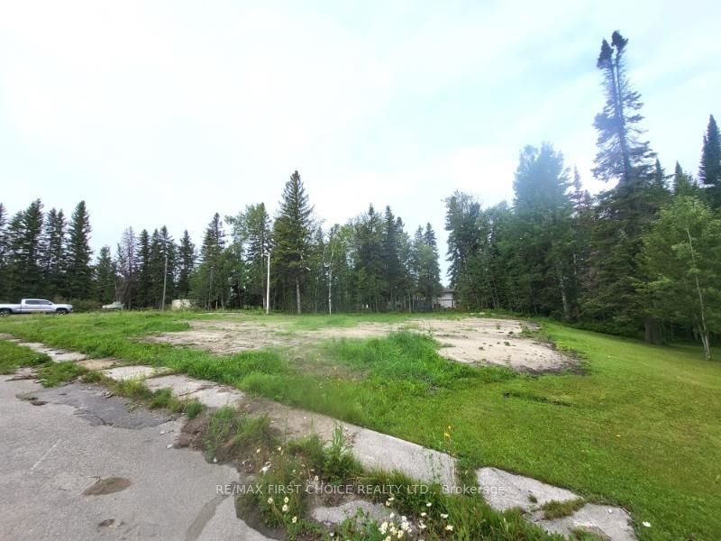123 Lakeview Drive, Greenstone, ON P0T 2A0 photo 2