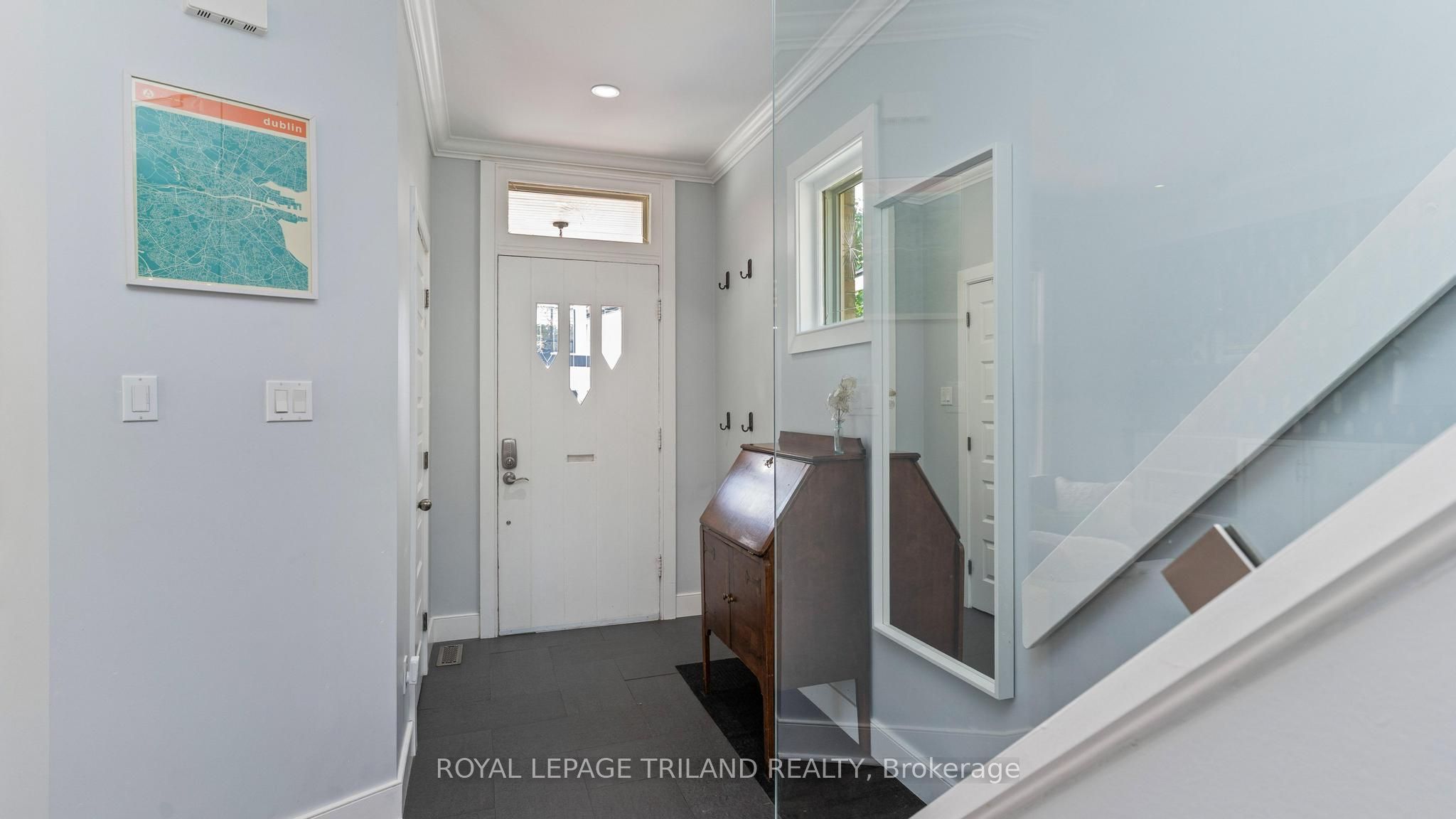 36 Garfield Avenue, London South, ON N6C 2B5 photo 4