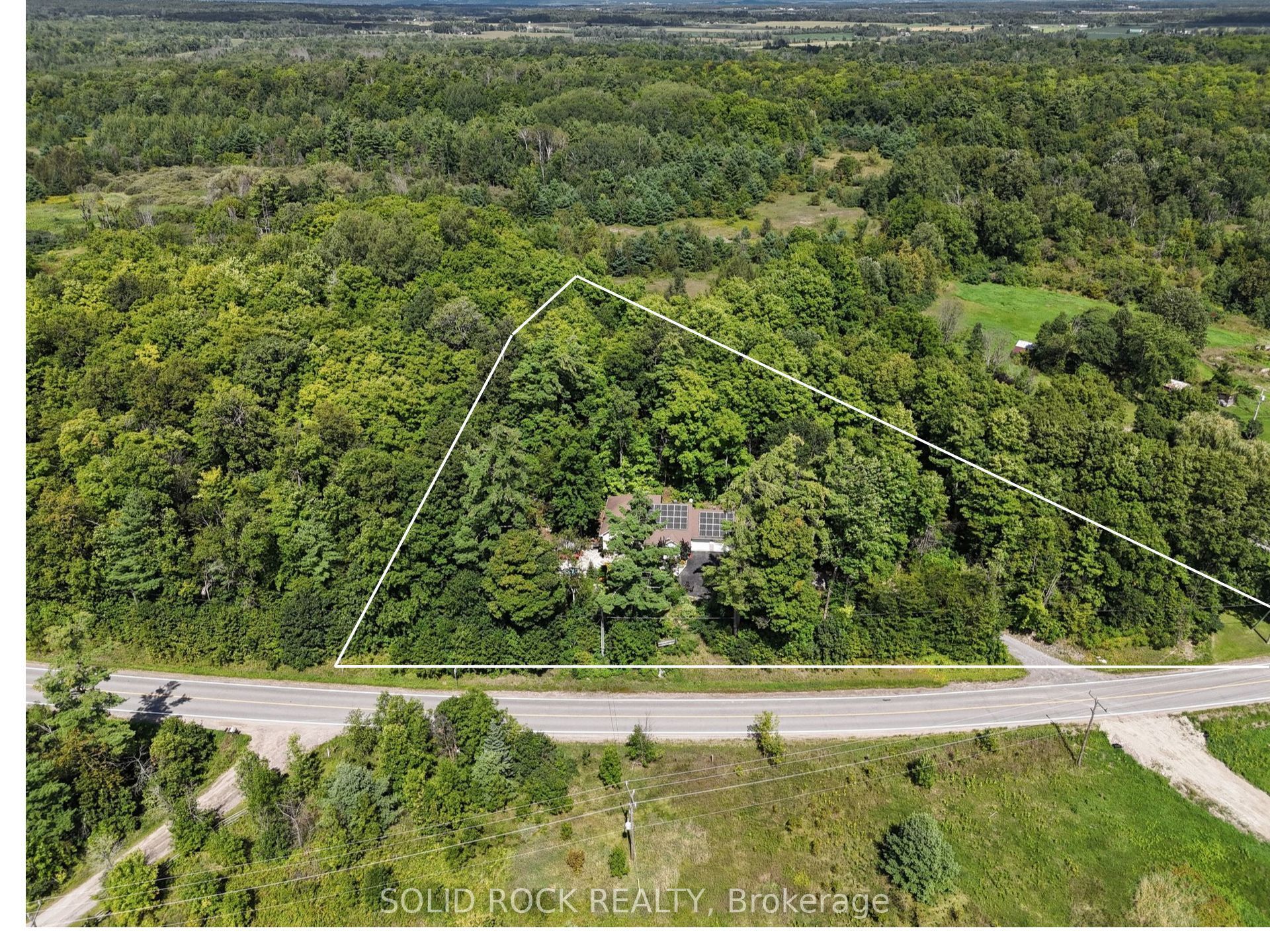 712 Flat Rapids Road, McNab/Braeside, ON K7S 3G8