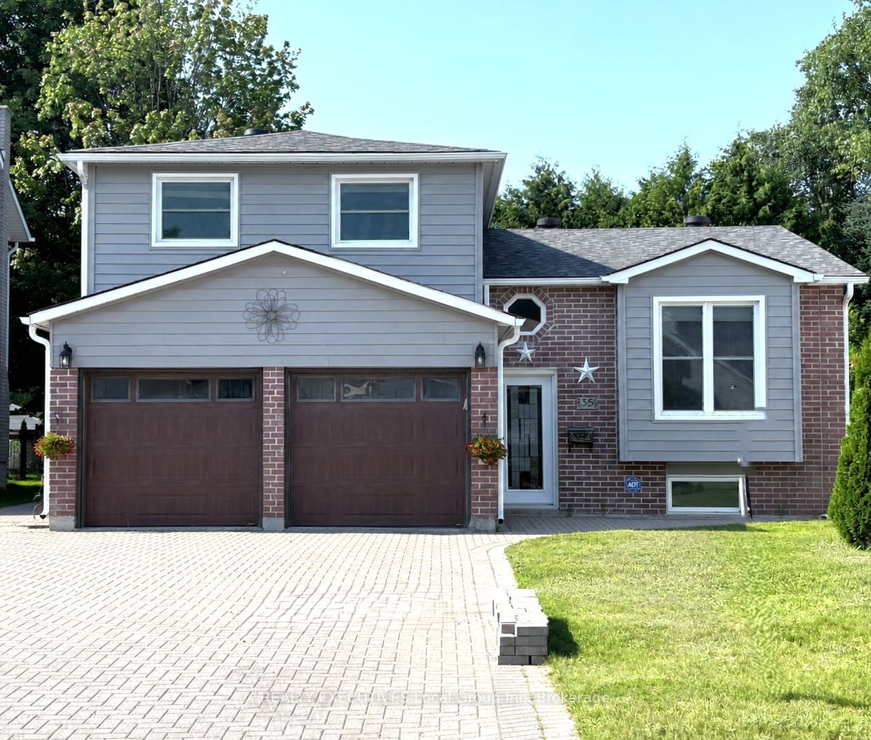 35 Nancy Drive, North Bay, ON P1B 9L9 photo 2
