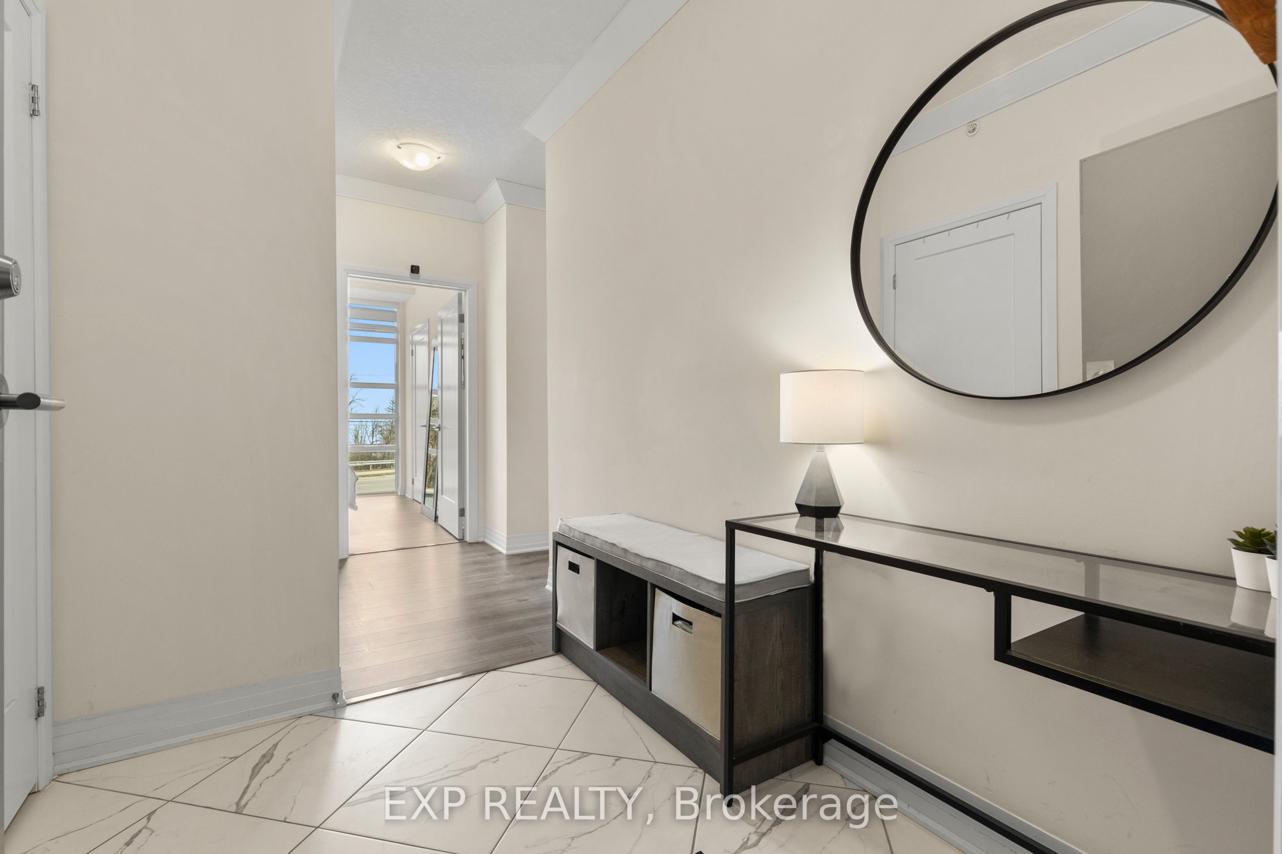 10 Concord Place 209, Grimsby, ON L3M 0G6 photo 5