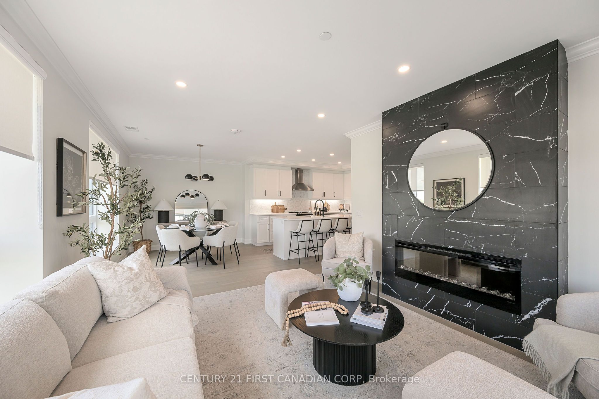 1560 Upper West Avenue 203, London South, ON N6K 0M4 photo 2
